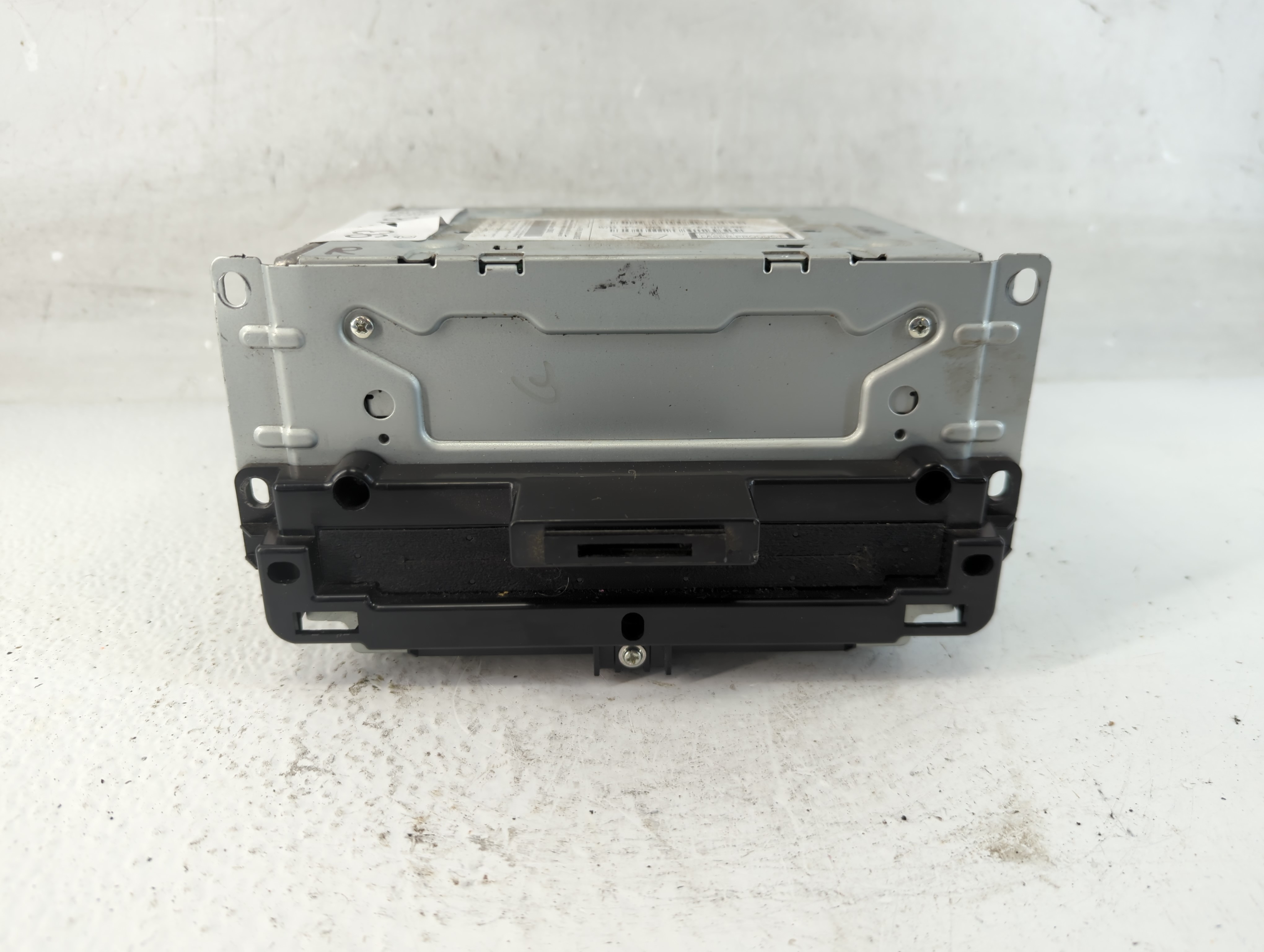 2018-2020 Dodge Journey Am Fm Cd Player Radio Receiver 937118 - Oemusedautoparts1.com