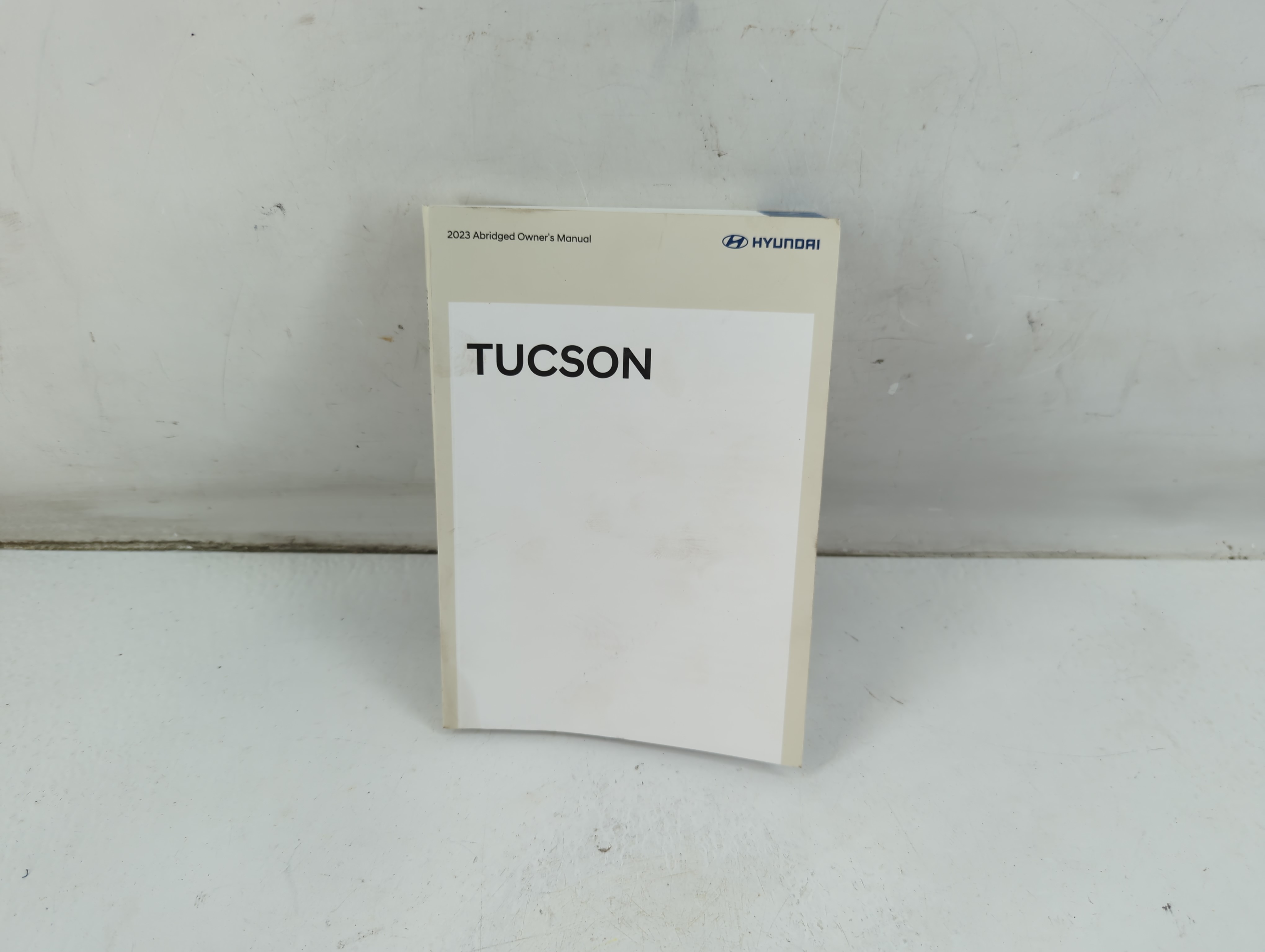 Picture of 2023 Hyundai Tucson Owners Manual Book Guide 937139