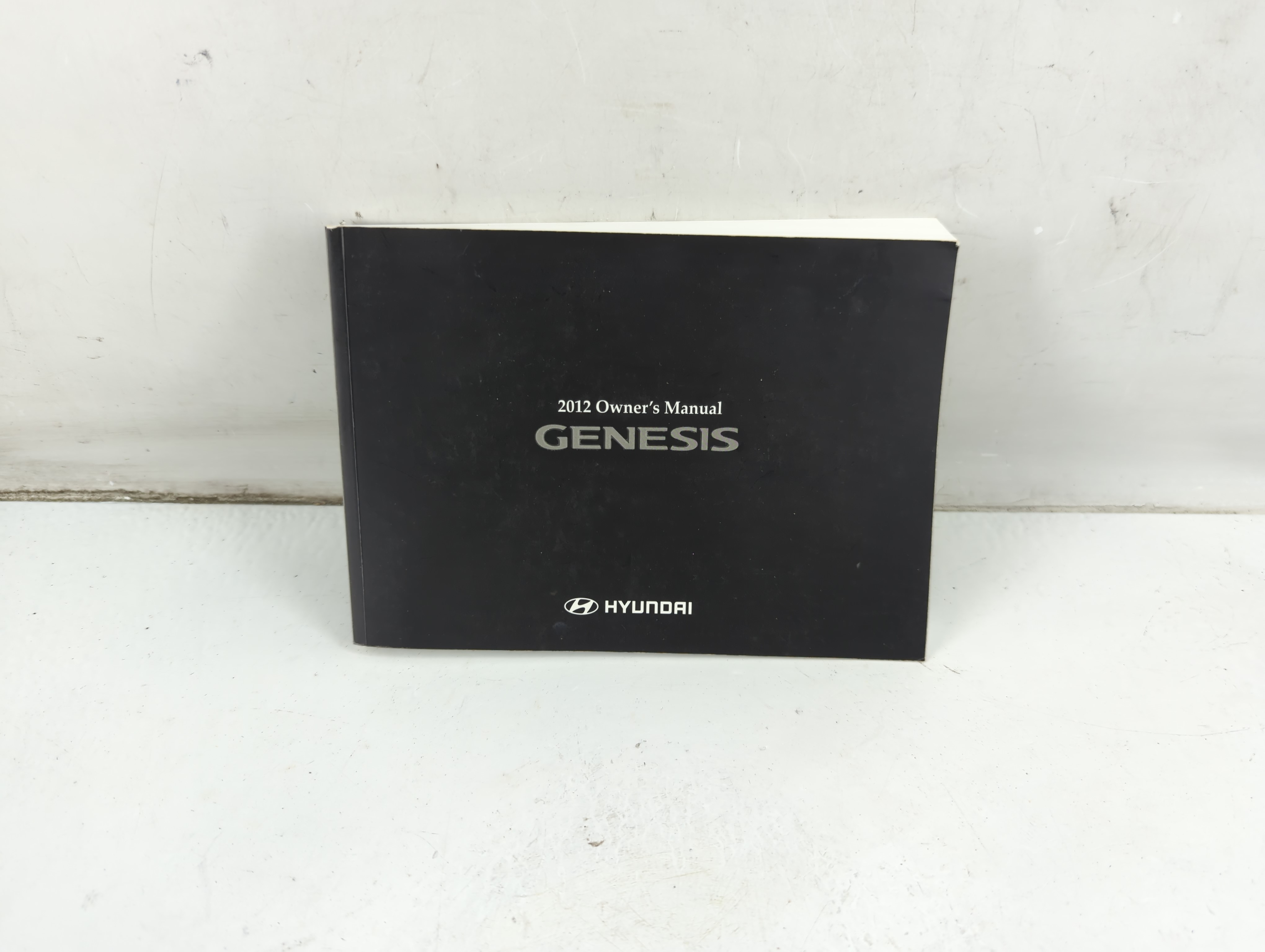 2012 Hyundai Genesis Owners Manual Book Guide 937147 - Oemusedautoparts1.com