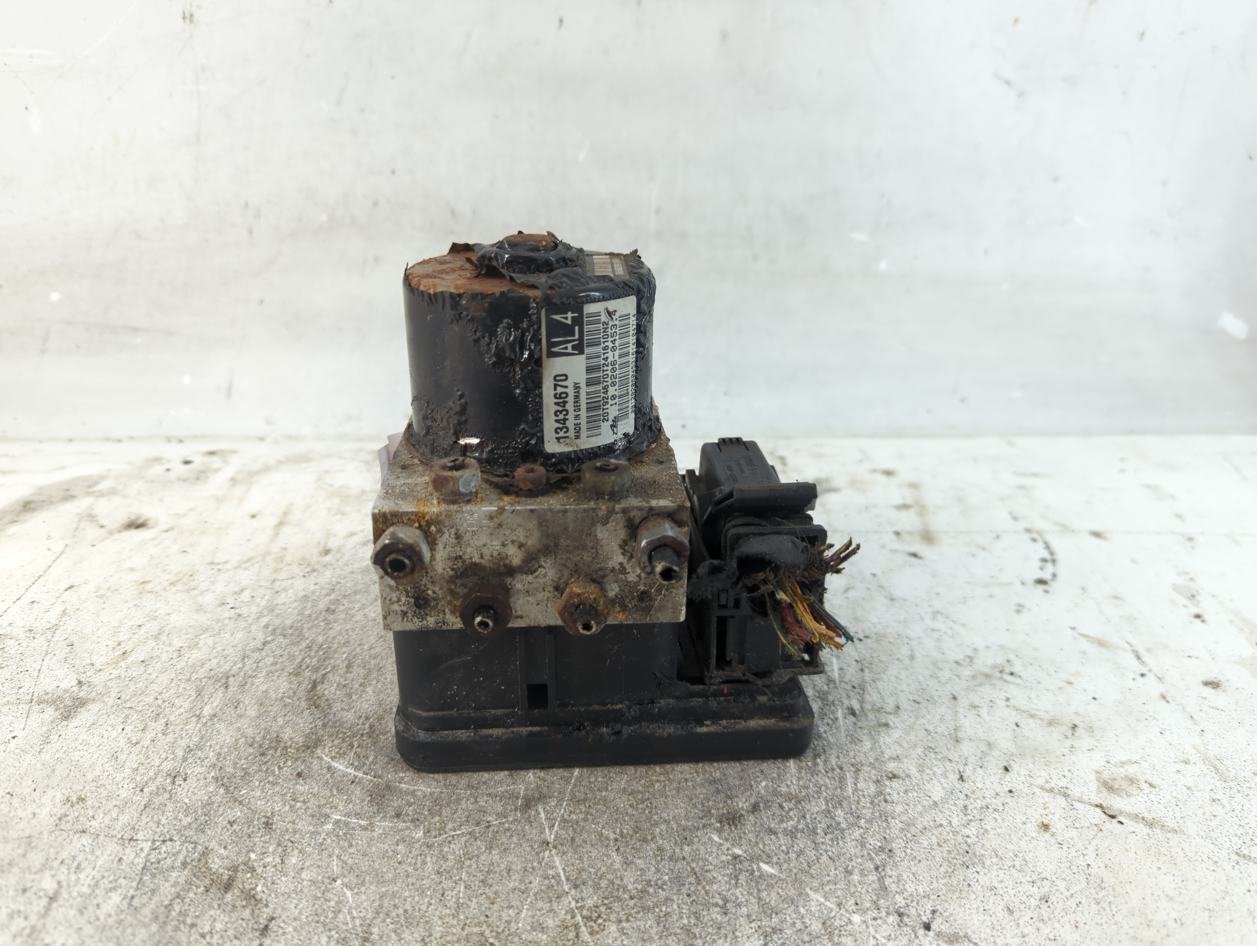 2012-2015 Chevrolet Cruze Abs Pump Control Module 937152 - Oemusedautoparts1.com