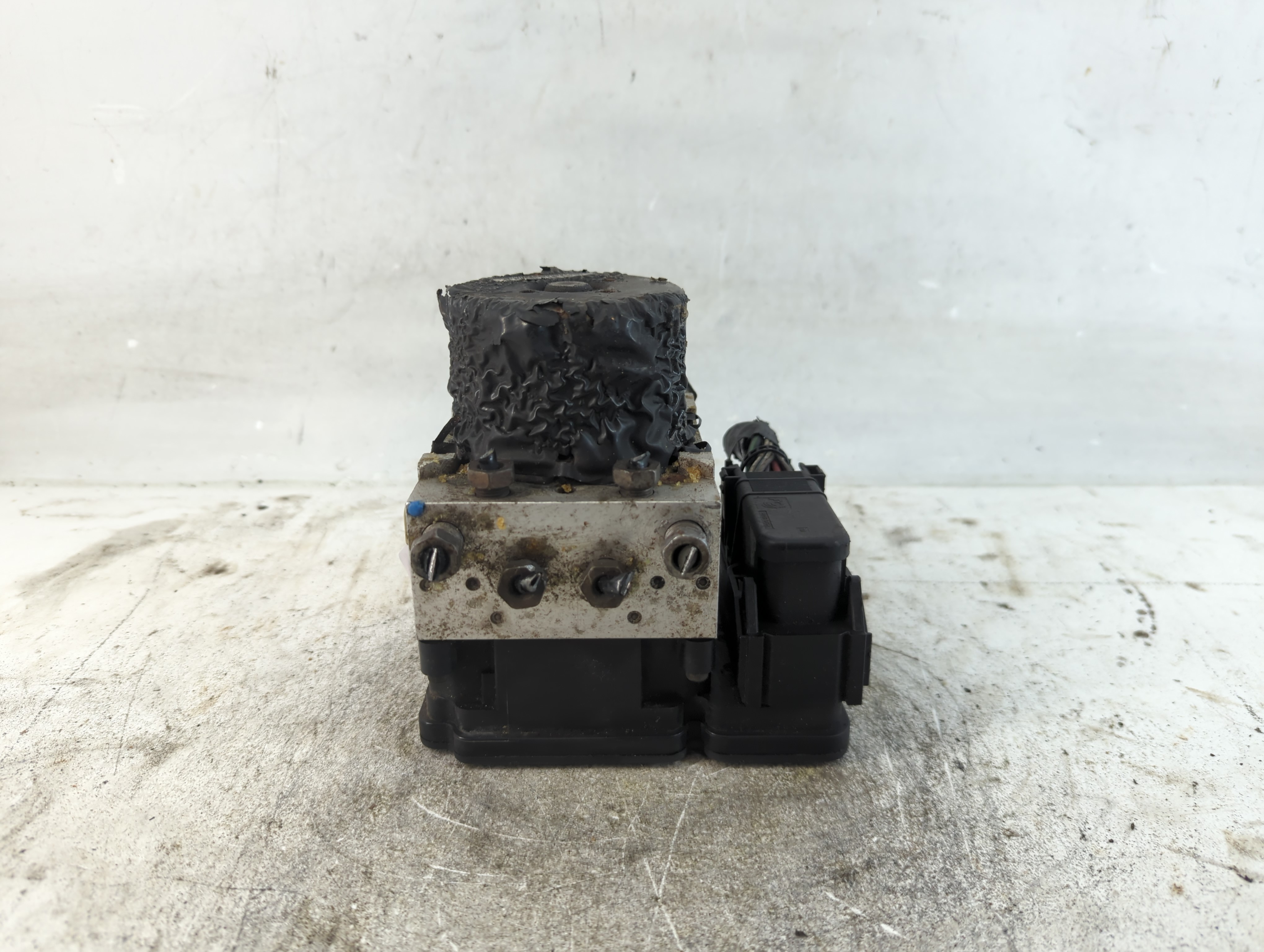 2006-2008 Ford Explorer Abs Pump Control Module 937155 - Oemusedautoparts1.com