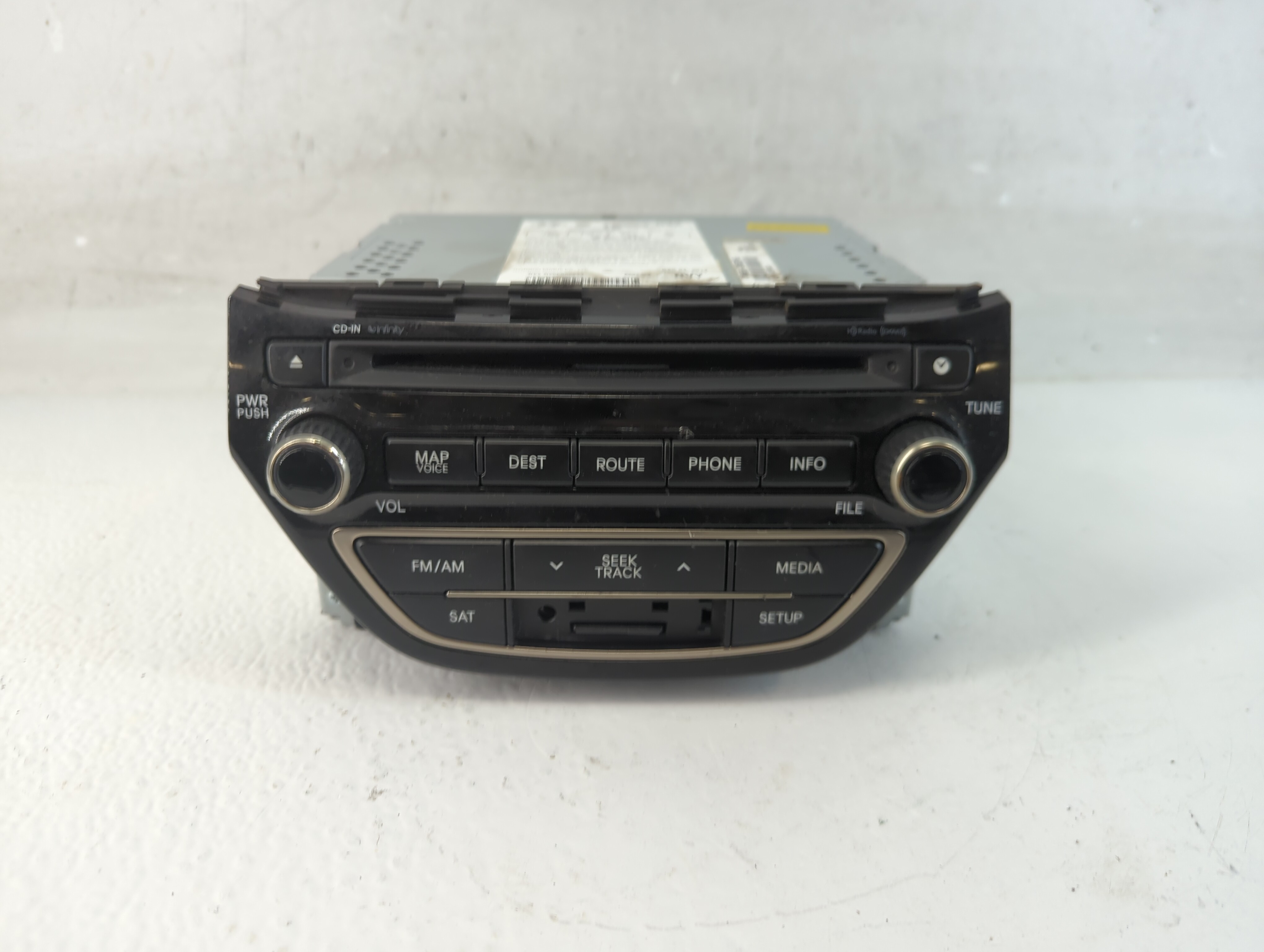 2013-2015 Hyundai Genesis Am Fm Cd Player Radio Receiver 937168 - Oemusedautoparts1.com