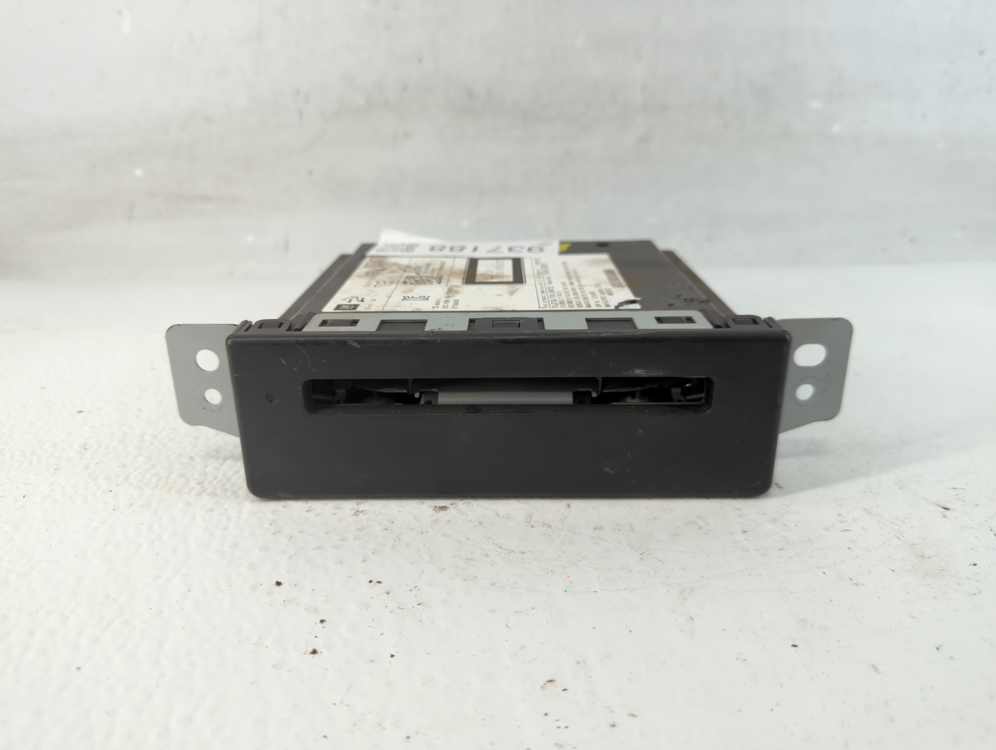 2007-2013 Chevrolet Silverado 1500 Am Fm Cd Player Radio Receiver 937188 - Oemusedautoparts1.com