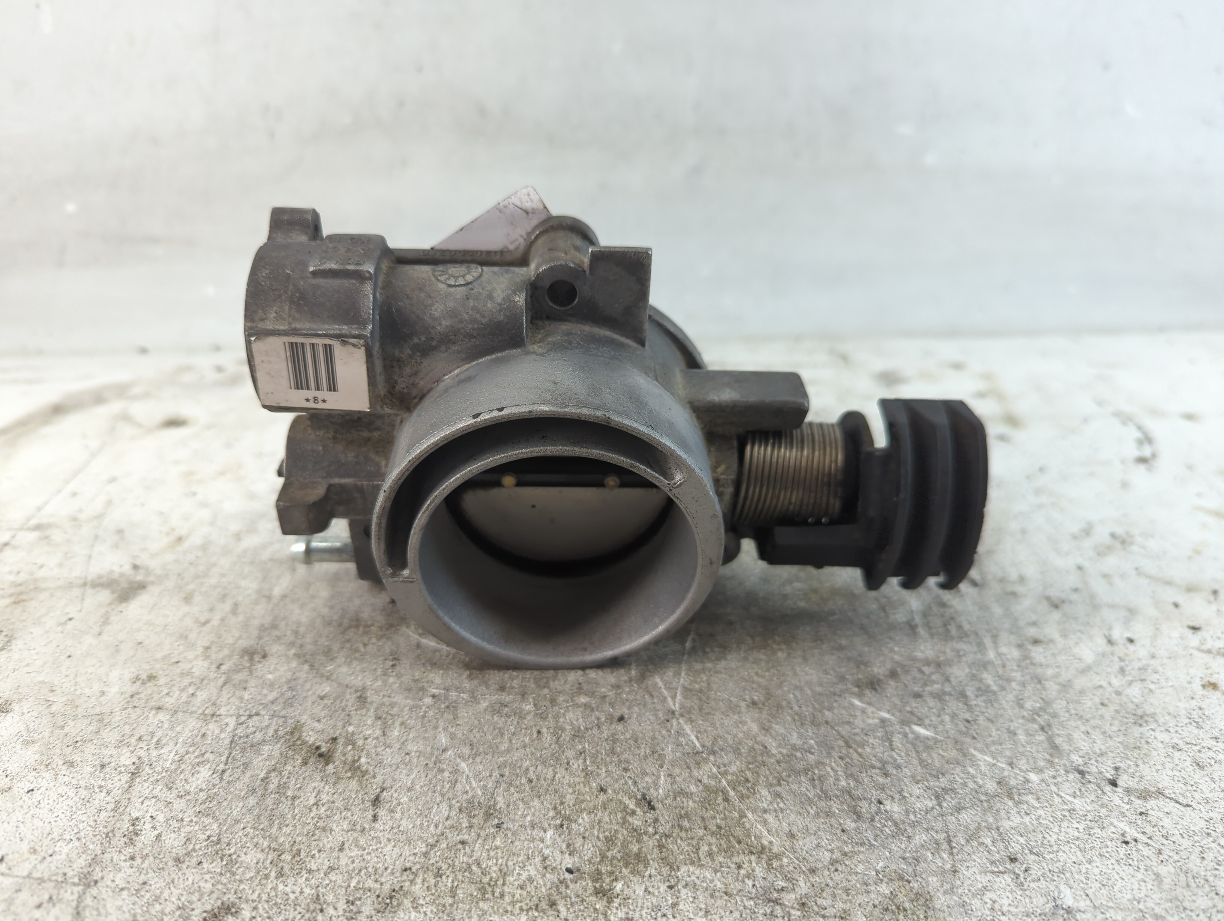 2003-2007 Chrysler Town & Country Throttle Body 937193 - Oemusedautoparts1.com