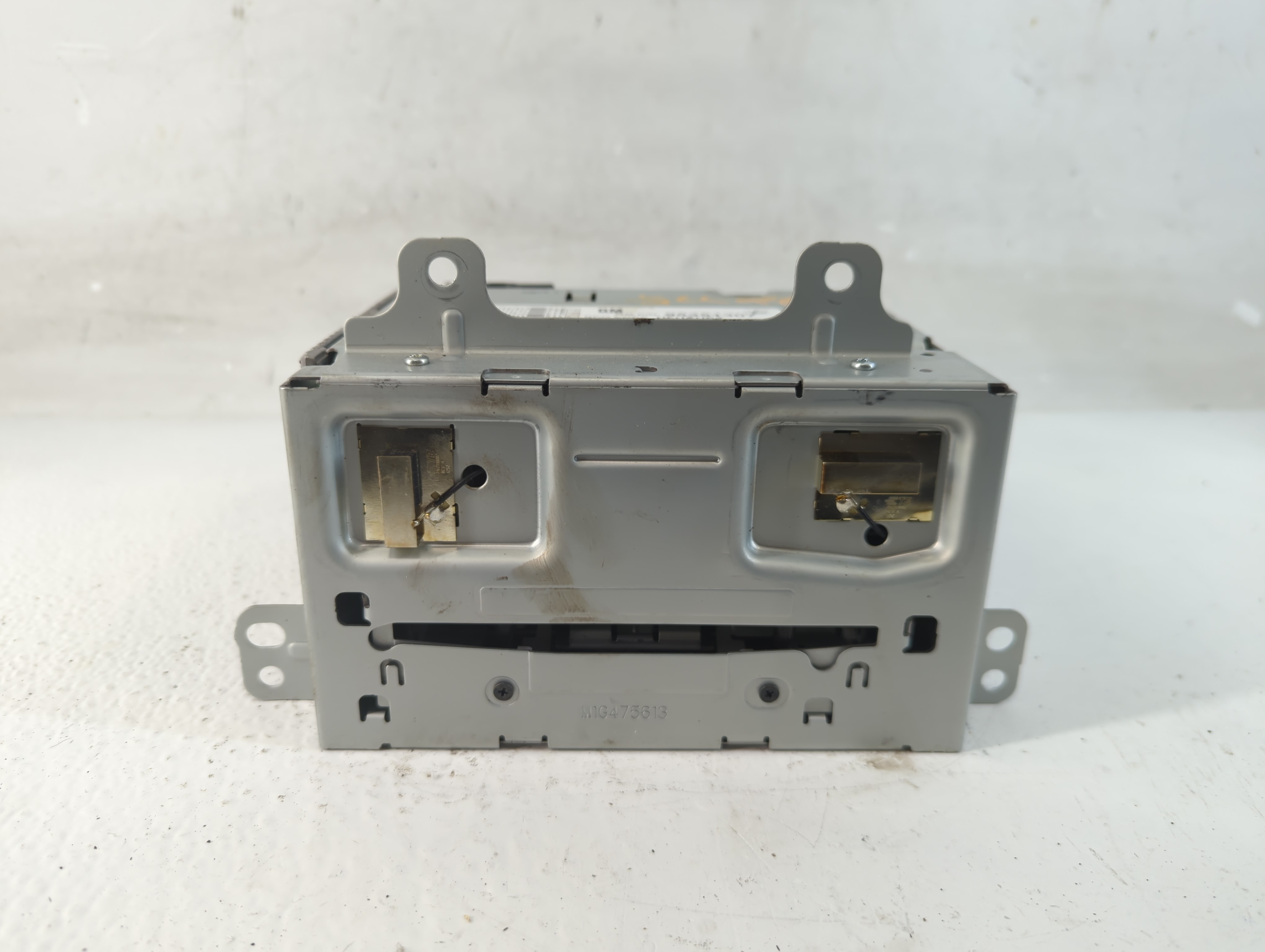 2013-2014 Buick Encore Am Fm Cd Player Radio Receiver 937239 - Oemusedautoparts1.com