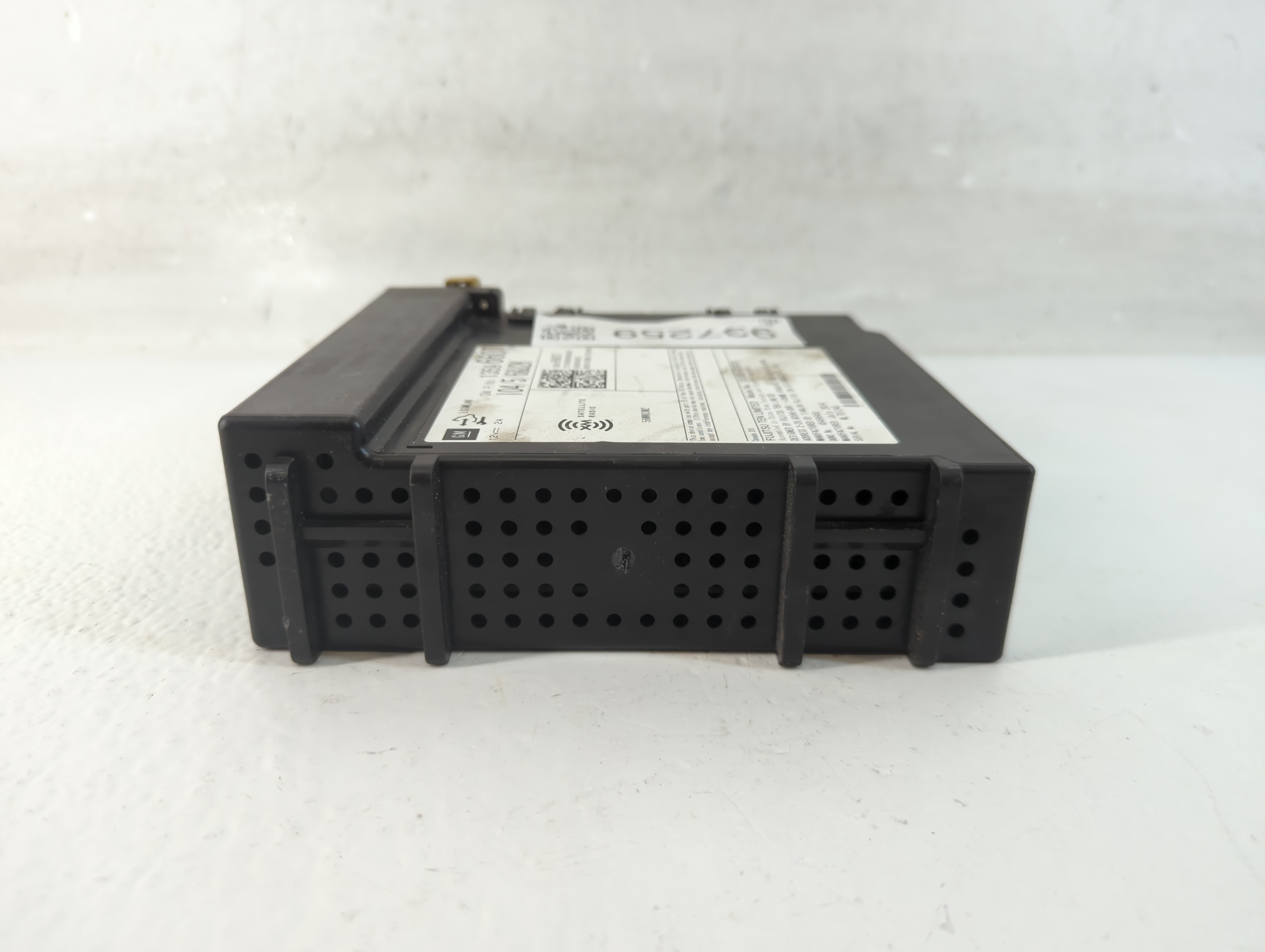 2015-2015 Chevrolet Colorado Am Fm Cd Player Radio Receiver 937259 - Oemusedautoparts1.com
