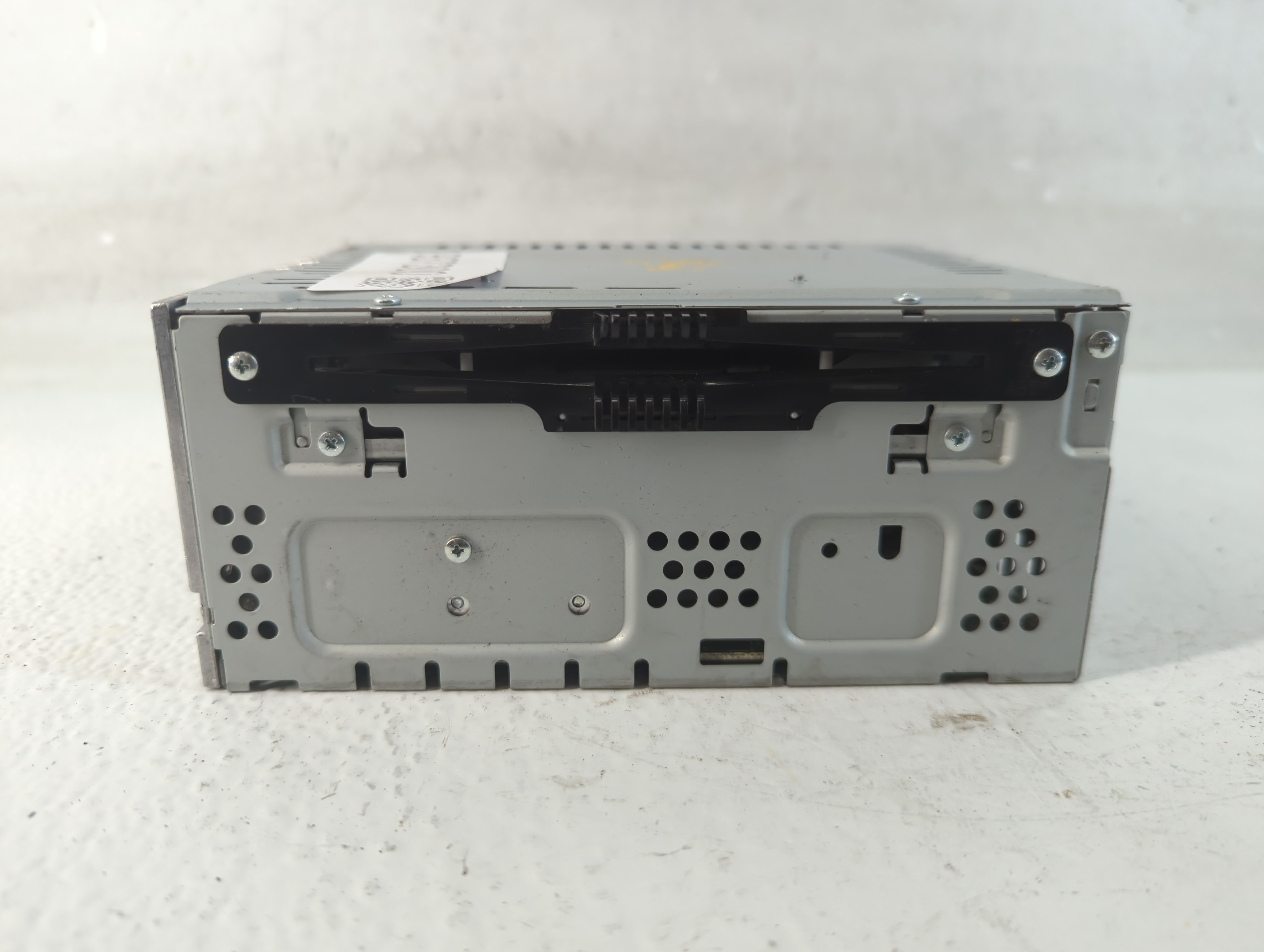 Picture of 2015-2015 Ford Taurus Am Fm Cd Player Radio Receiver 937300