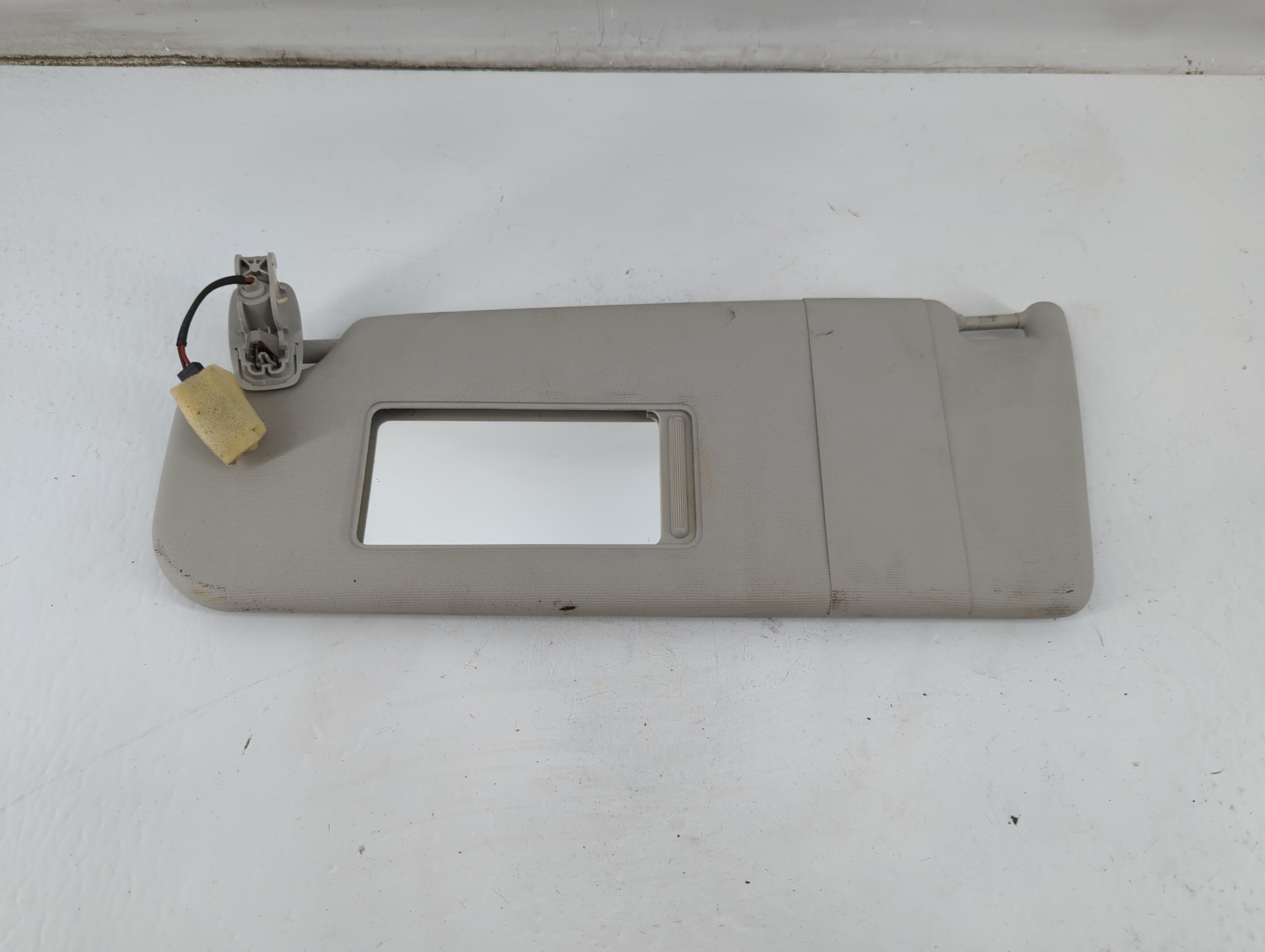 2011-2018 Volkswagen Jetta Passenger Sun Visor Mirror Right Sunvisor 937388 - Oemusedautoparts1.com
