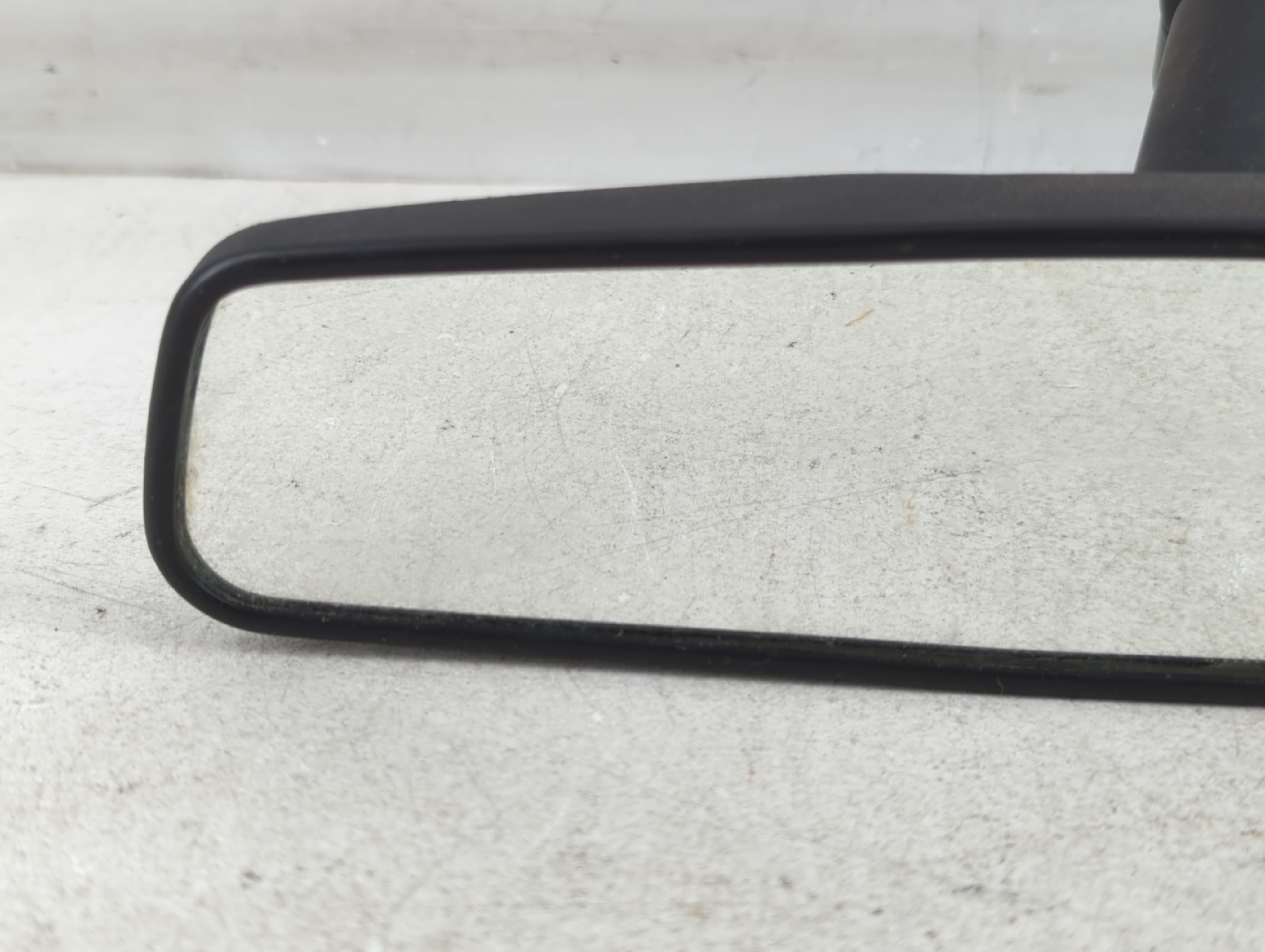 2014 Ford Explorer Interior Rear View Mirror Oem 937476 - Oemusedautoparts1.com