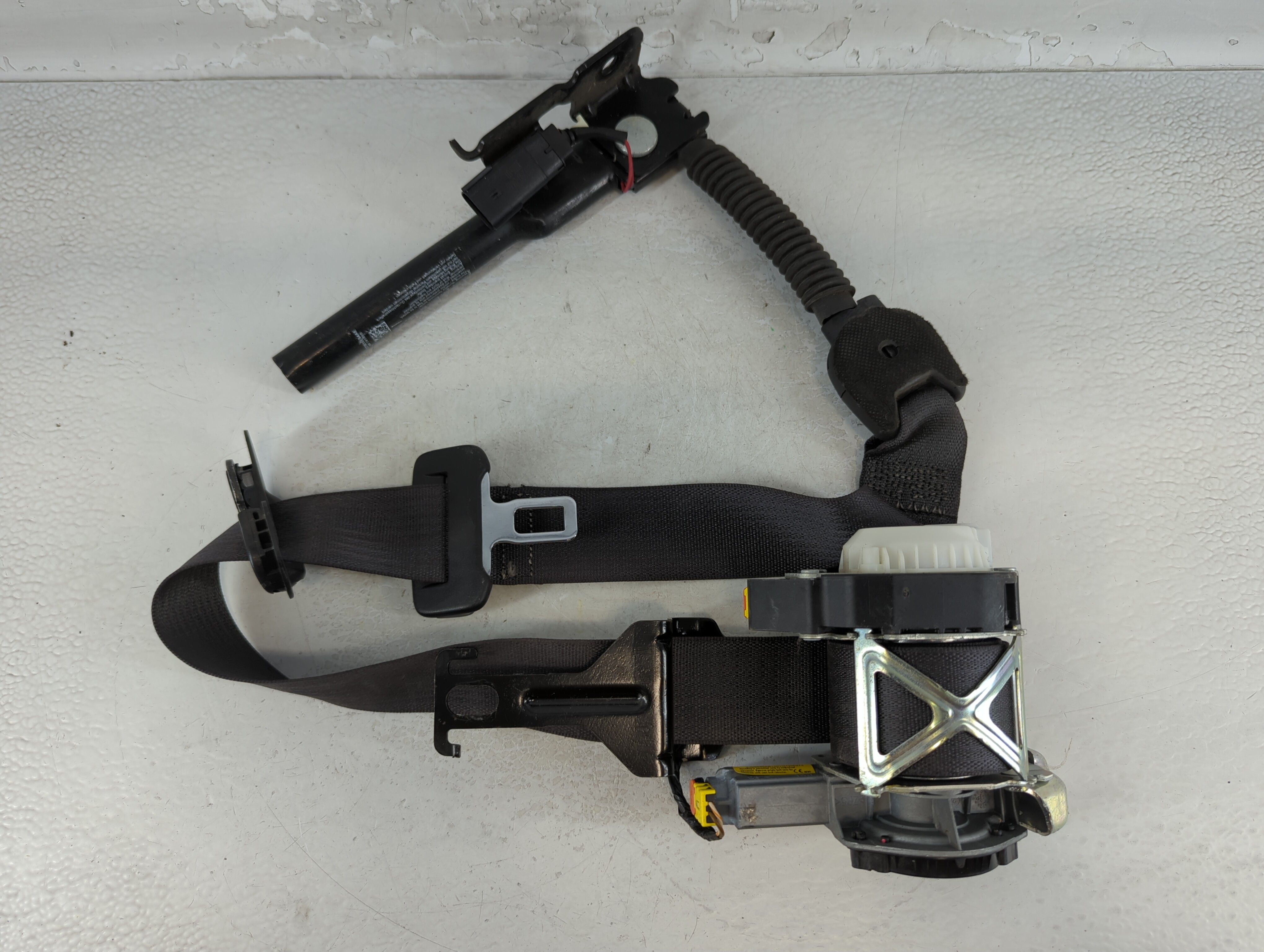 2013-2015 Ford Explorer Passenger Front Seatbelt Buckle 937514 - Oemusedautoparts1.com