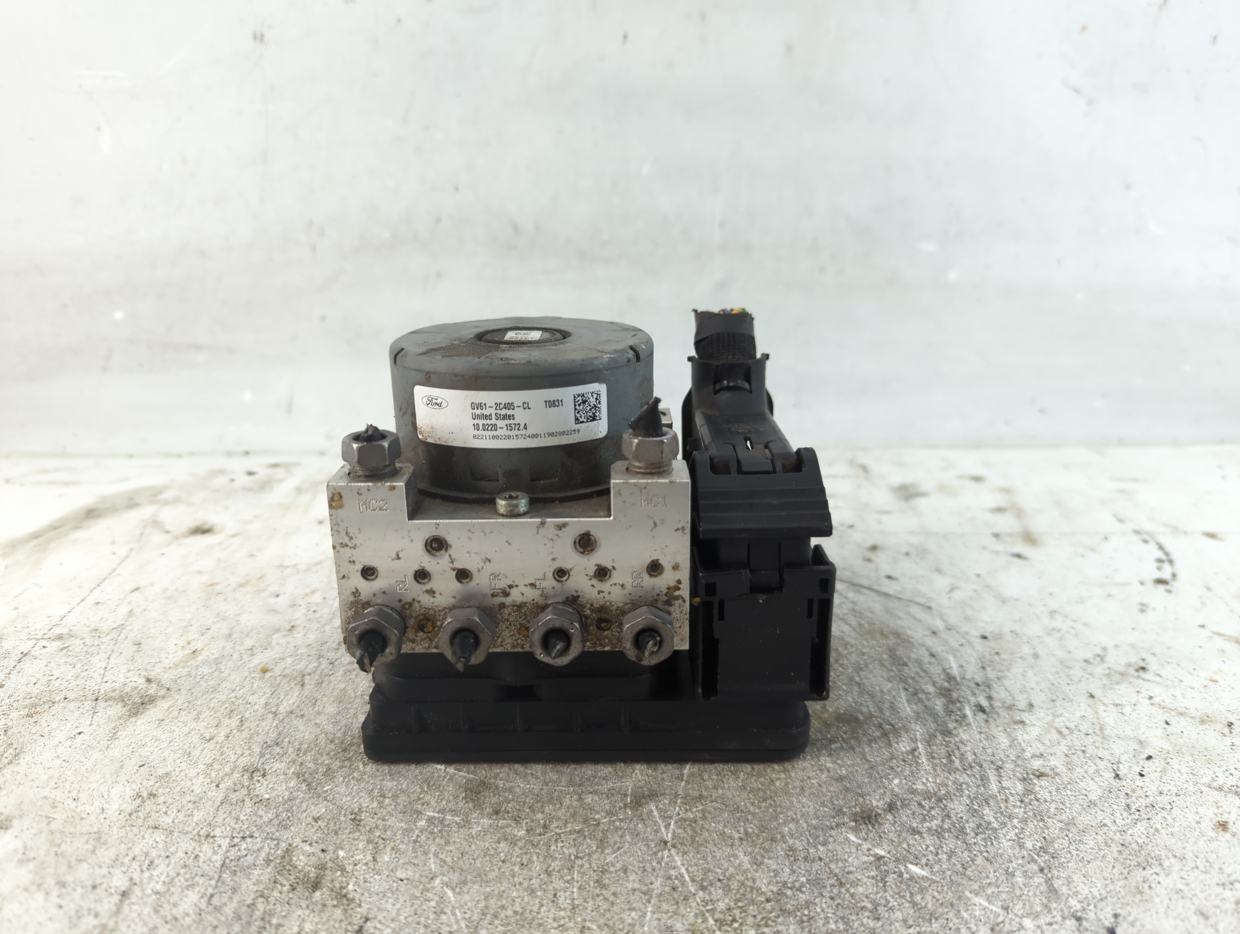 2017-2019 Ford Escape Abs Pump Control Module 937560 - Oemusedautoparts1.com