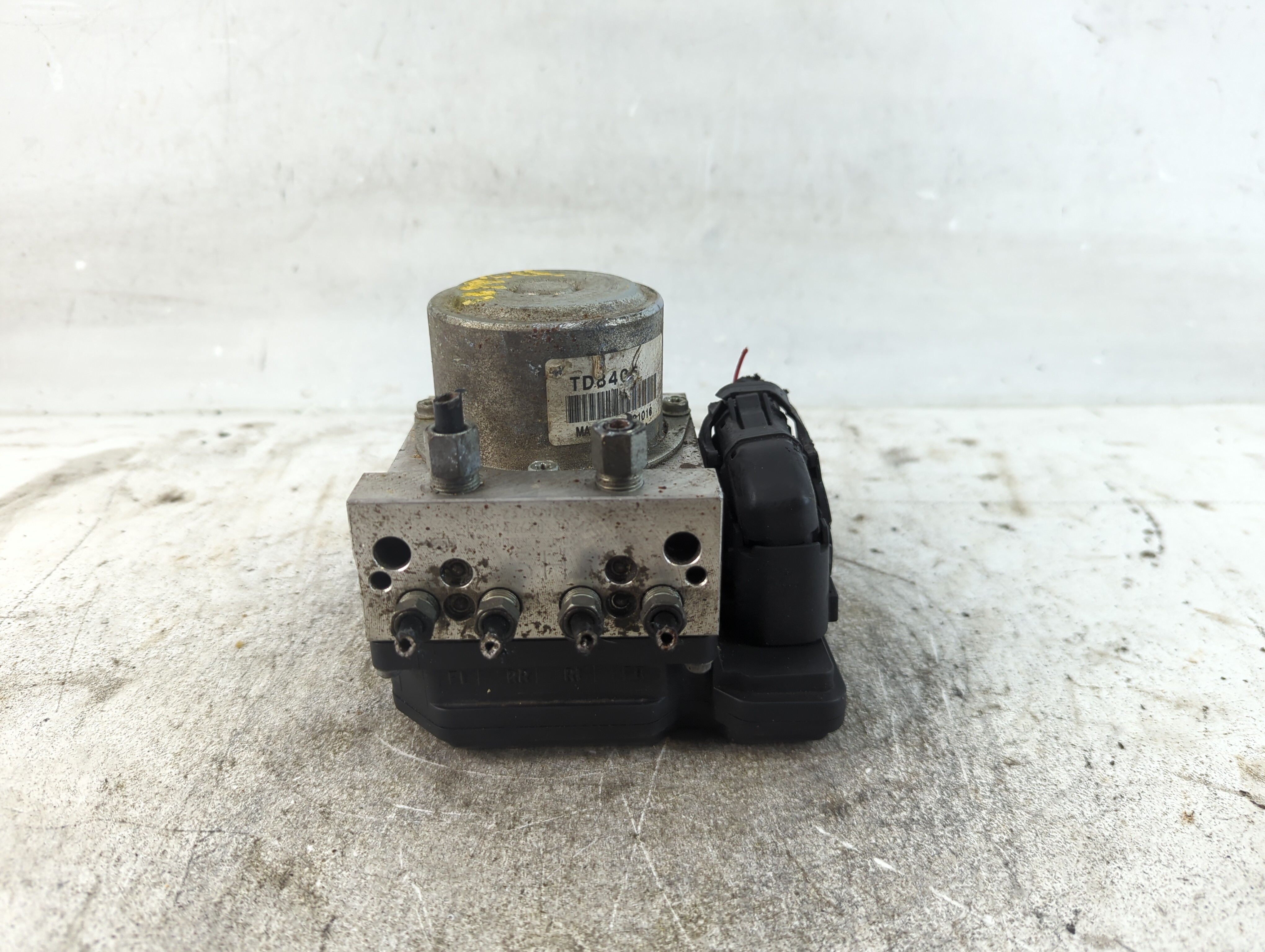 2012-2015 Nissan Rogue Abs Pump Control Module 937562 - Oemusedautoparts1.com