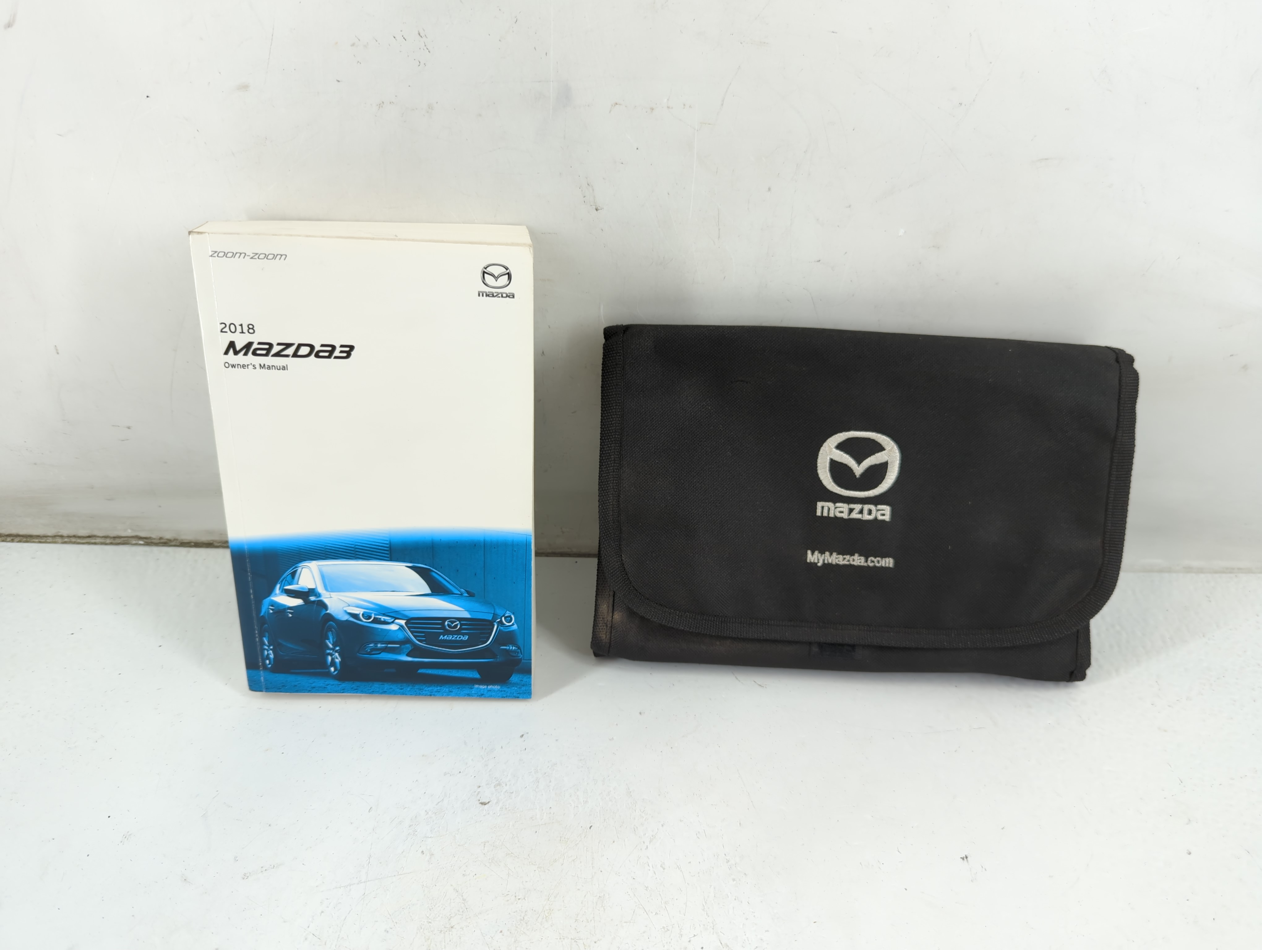 2018 Mazda 3 Owners Manual Book Guide 937601 - Oemusedautoparts1.com