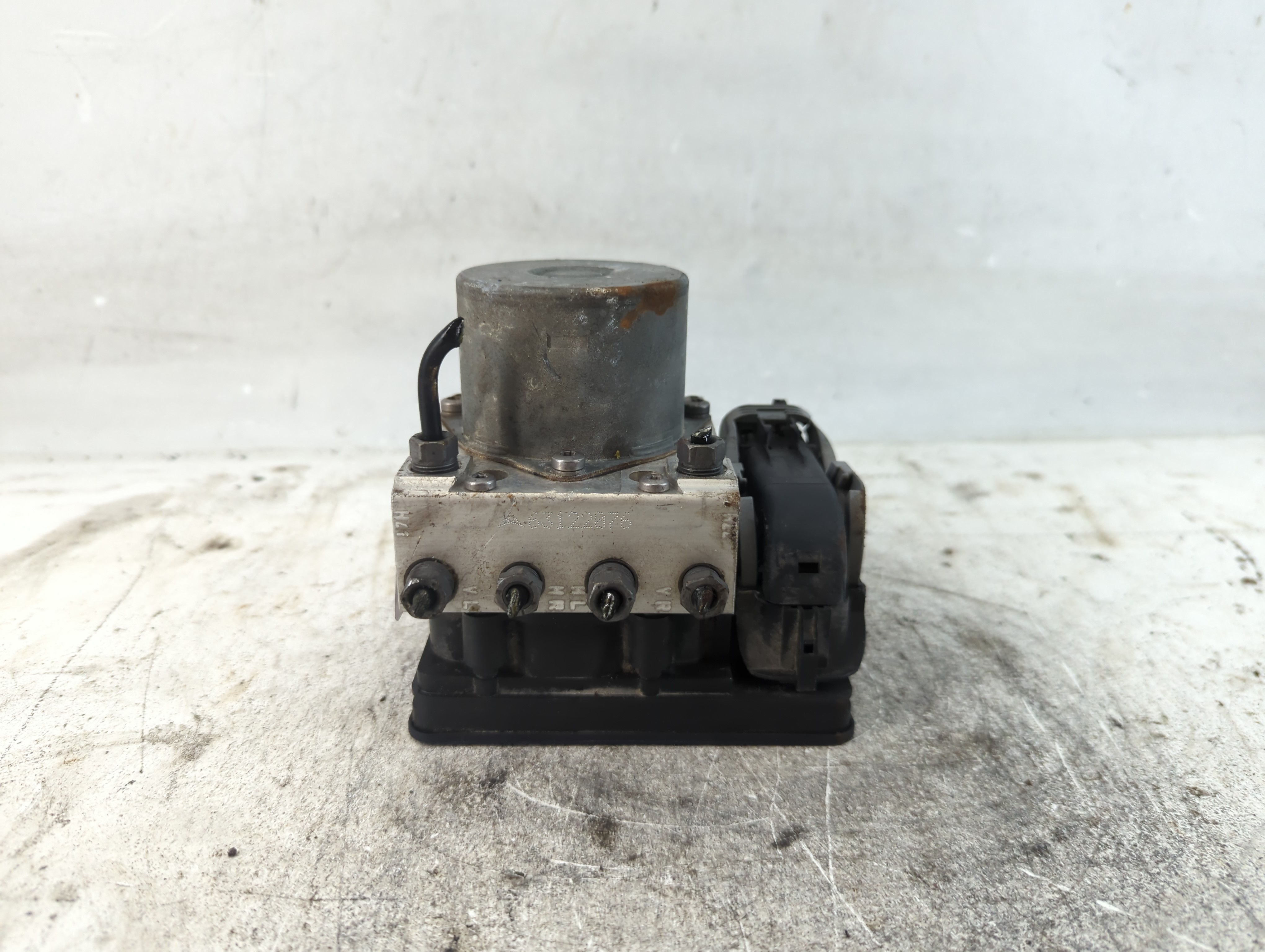 Picture of 2014 Fiat 500 Abs Pump Control Module 937640