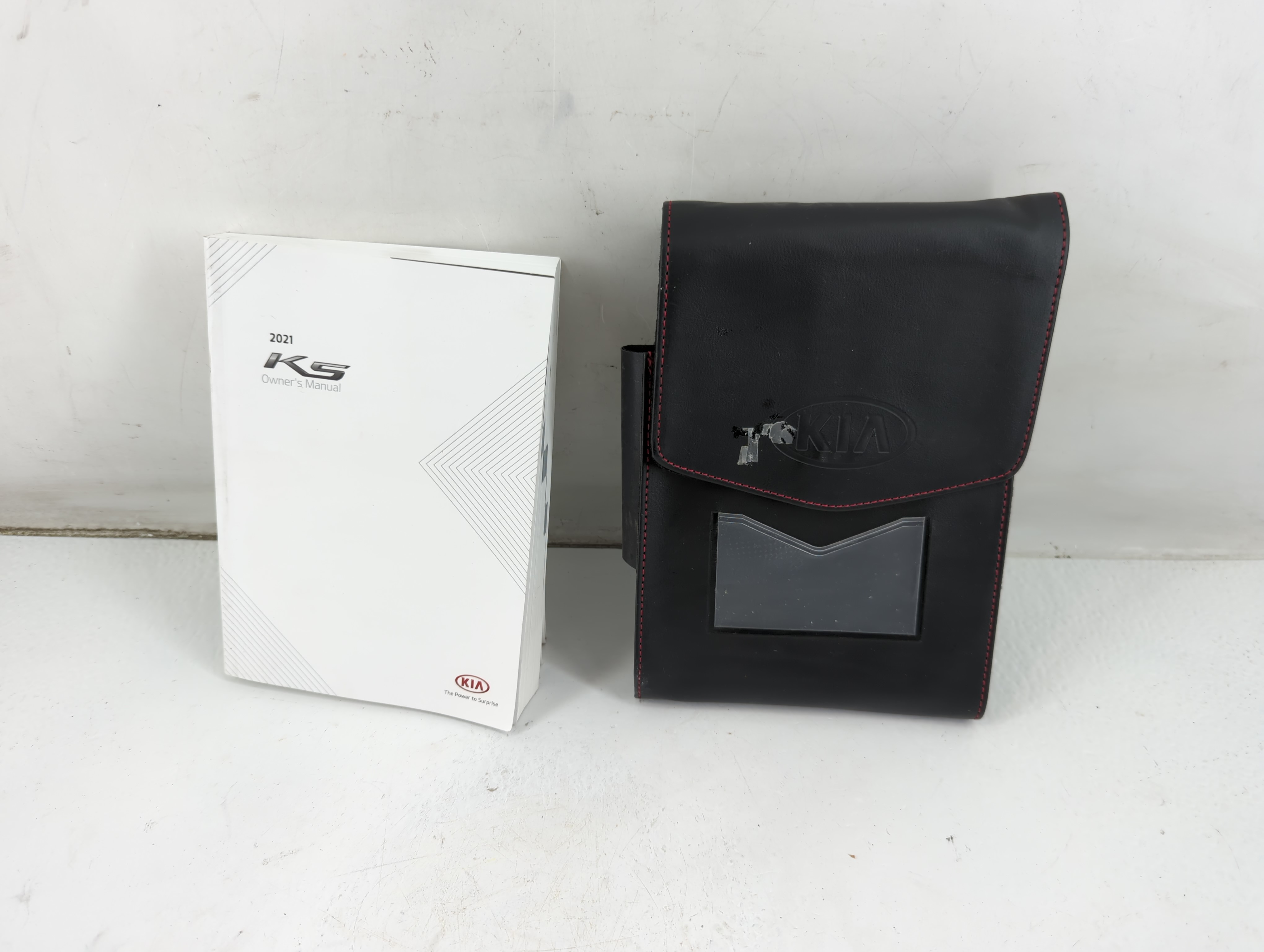 Picture of 2021 Kia K5 Owners Manual Book Guide 937670
