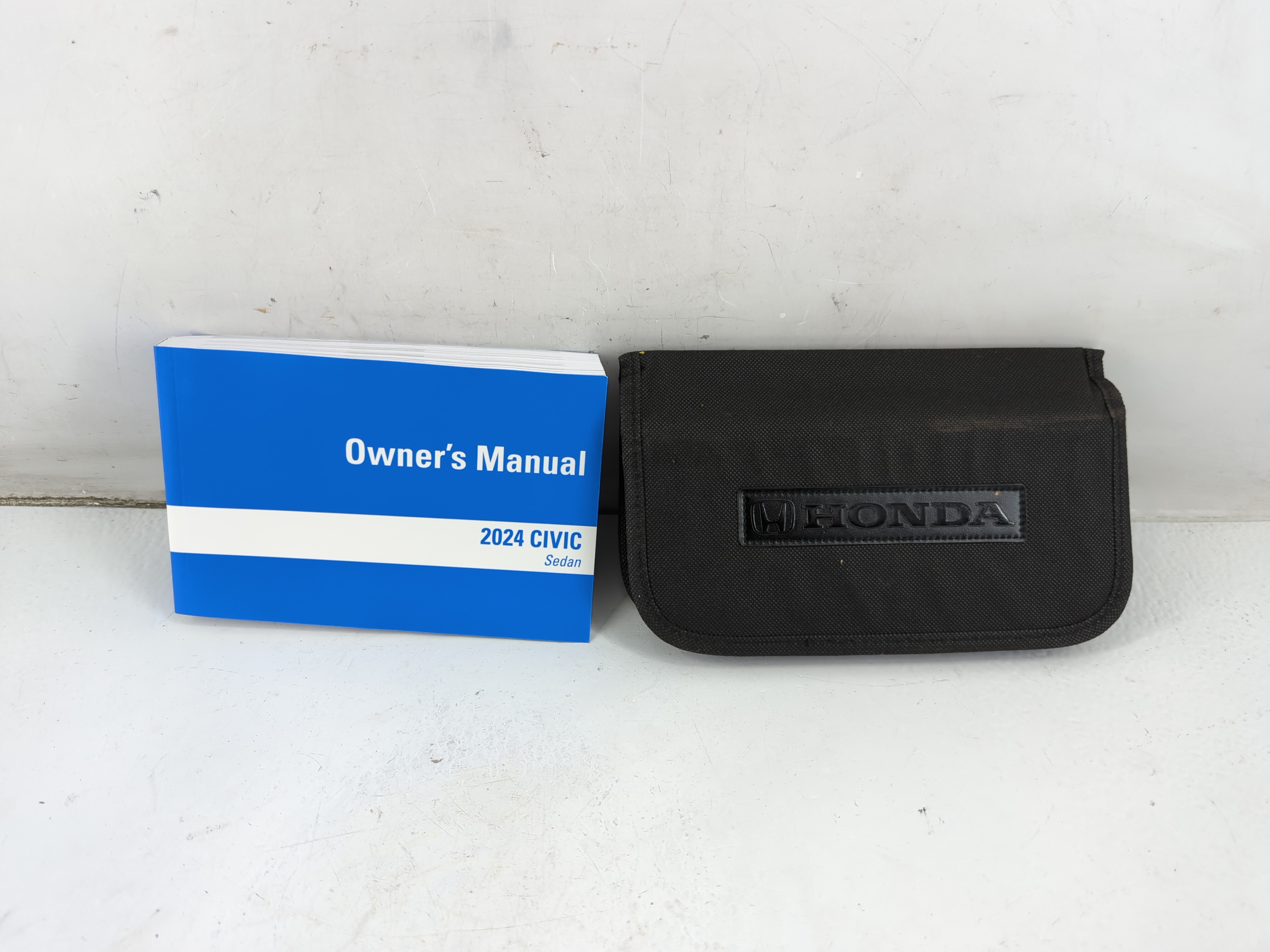 Picture of 2024 Honda Civic Owners Manual Book Guide 937682