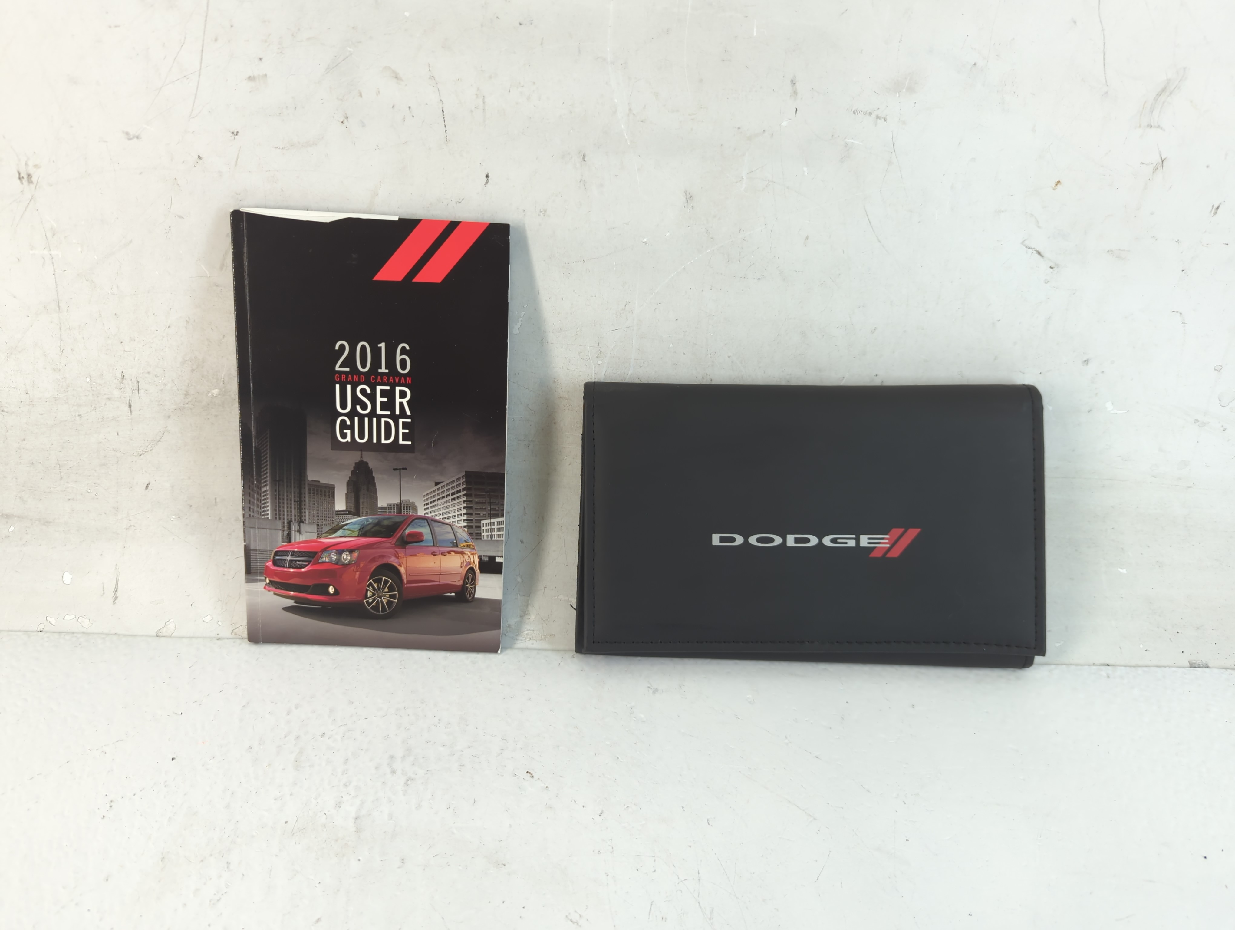 2016 Dodge Grand Caravan Owners Manual Book Guide 937704 - Oemusedautoparts1.com