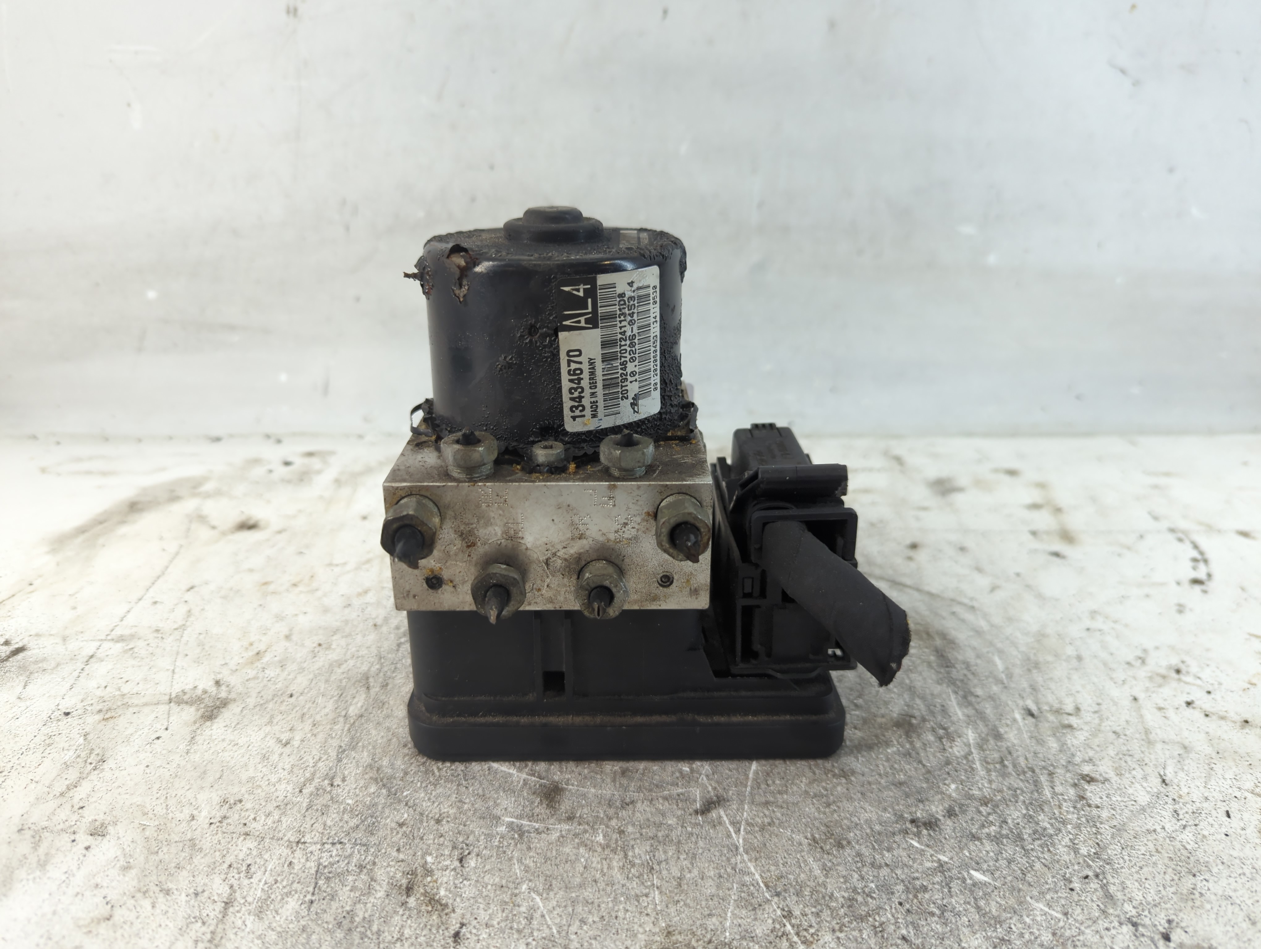 2012-2015 Chevrolet Cruze Abs Pump Control Module 937739 - Oemusedautoparts1.com