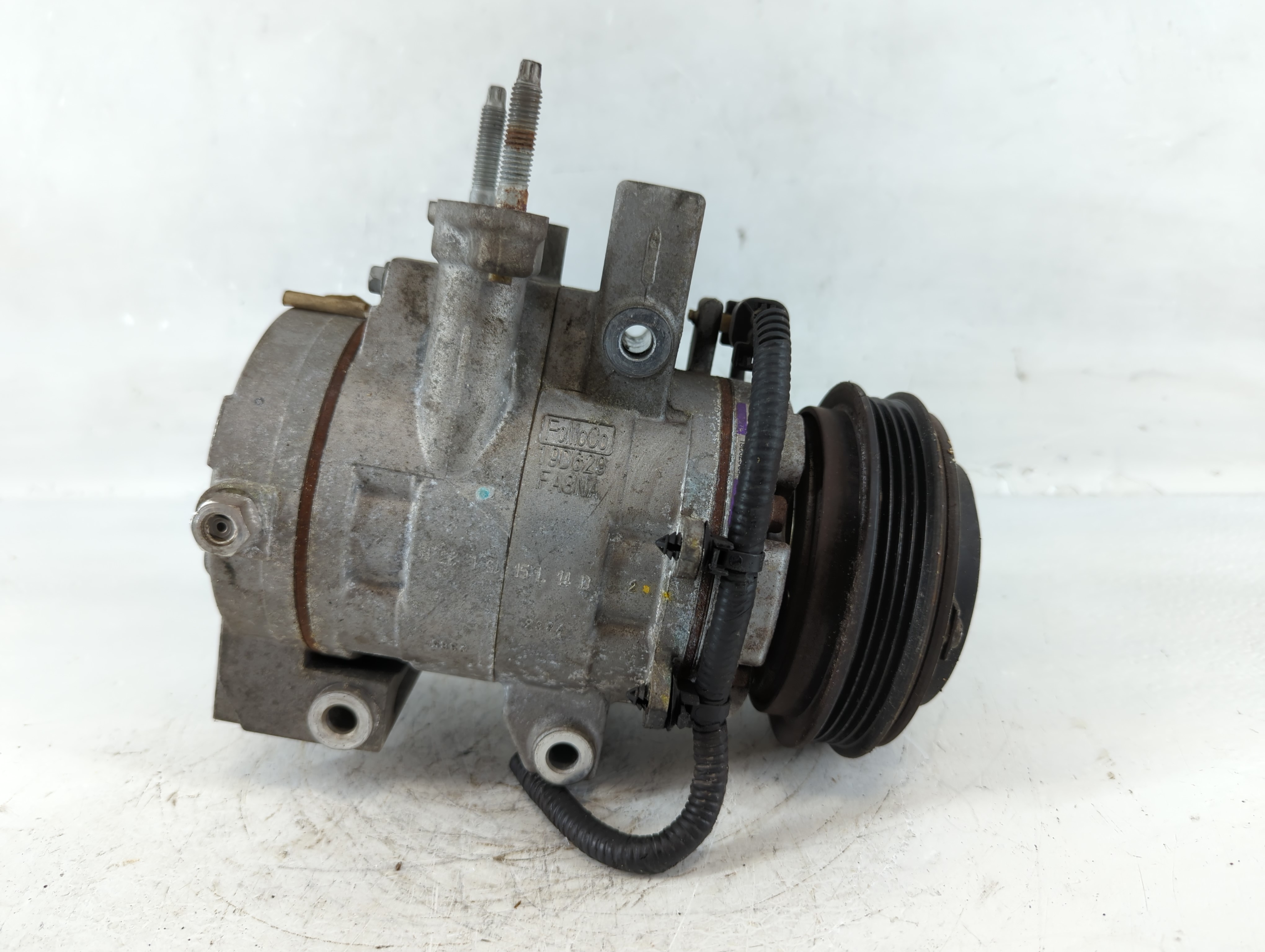 2015-2016 Ford F-150 Air Conditioning A/c Ac Compressor Oem 937778 - Oemusedautoparts1.com