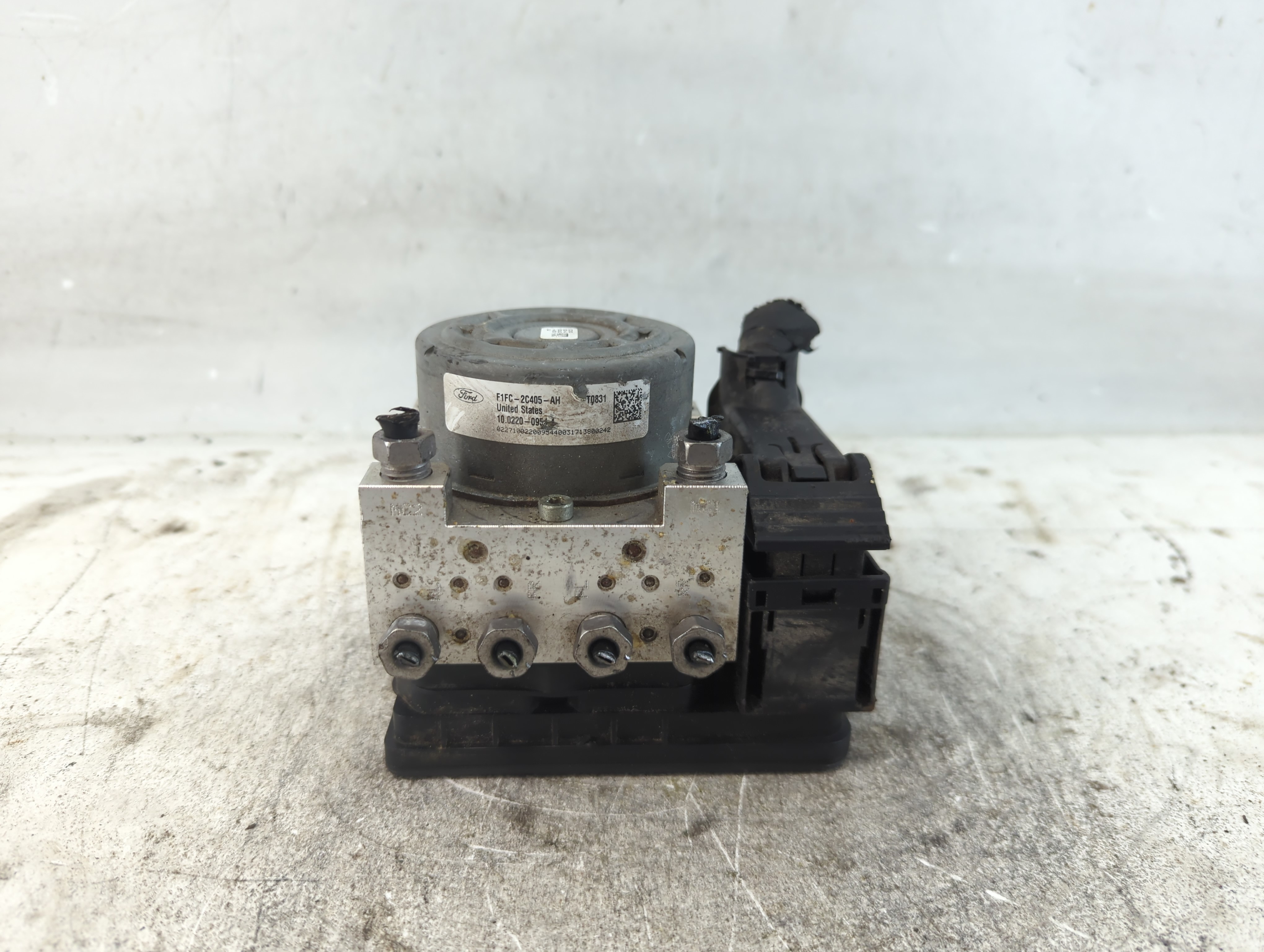 2016-2018 Ford Focus Abs Pump Control Module 937782 - Oemusedautoparts1.com