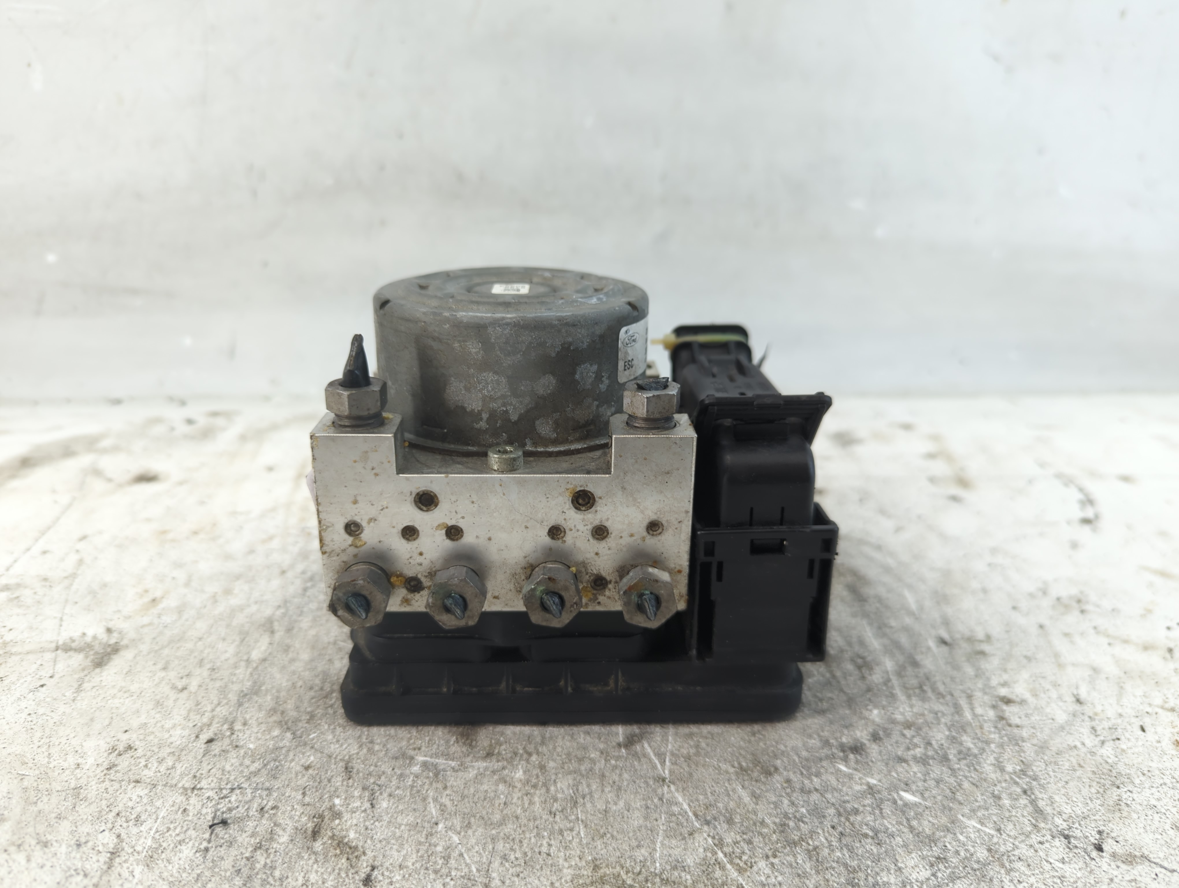 2014-2019 Ford Fiesta Abs Pump Control Module 937784 - Oemusedautoparts1.com
