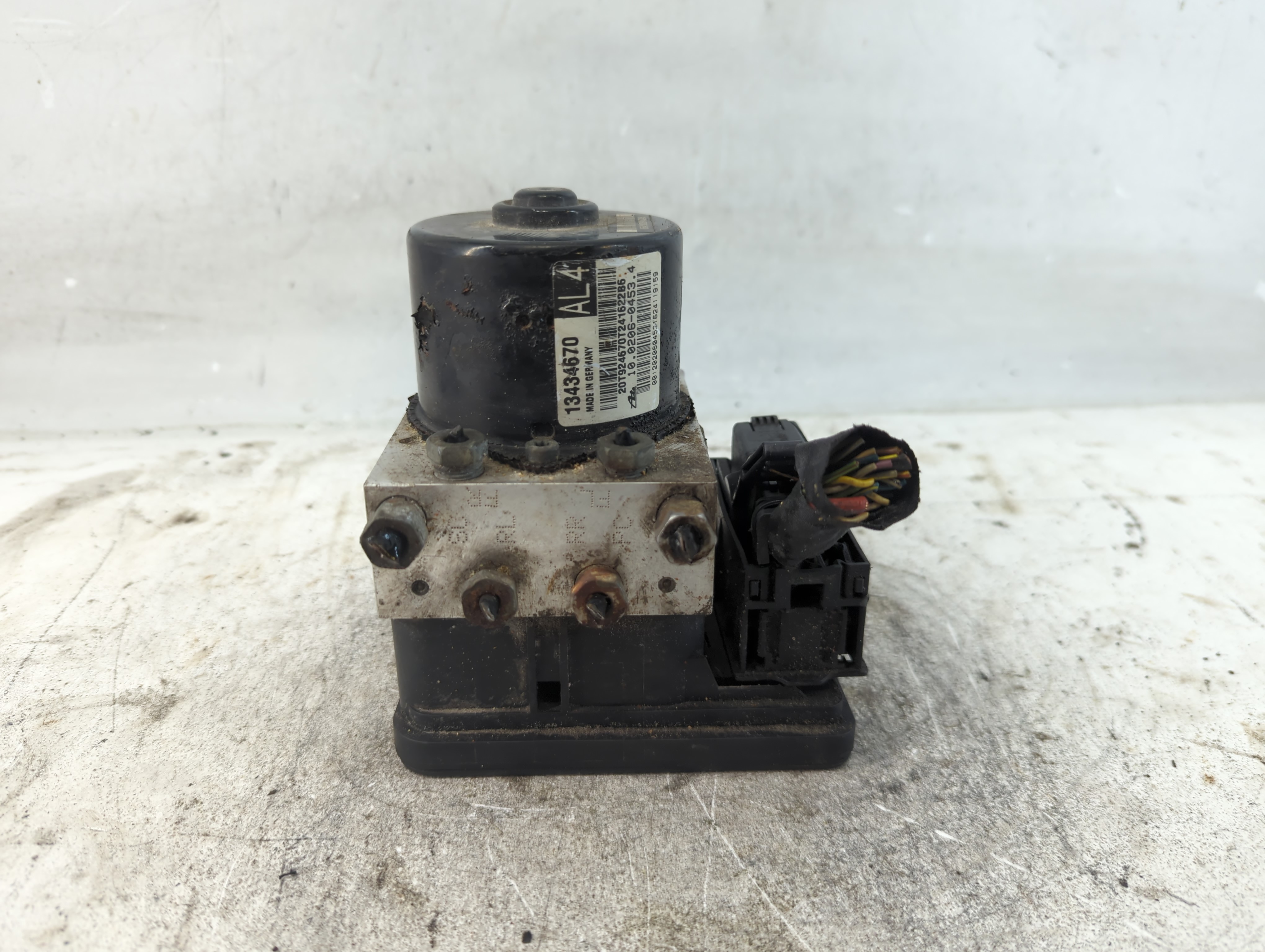 2014-2015 Chevrolet Cruze Abs Pump Control Module 937785 - Oemusedautoparts1.com