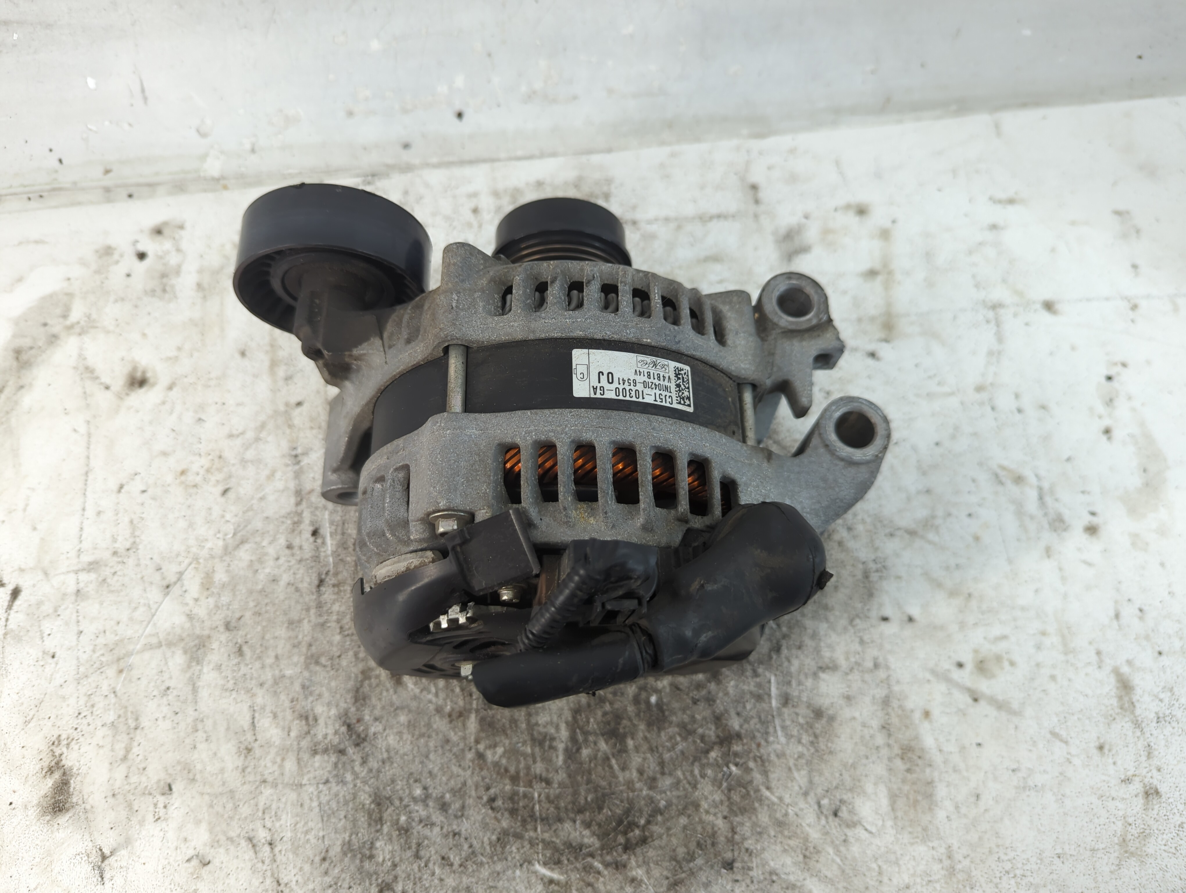 2013-2019 Ford Escape Alternator Generator Charging Assembly Engine Oem 937790 - Oemusedautoparts1.com