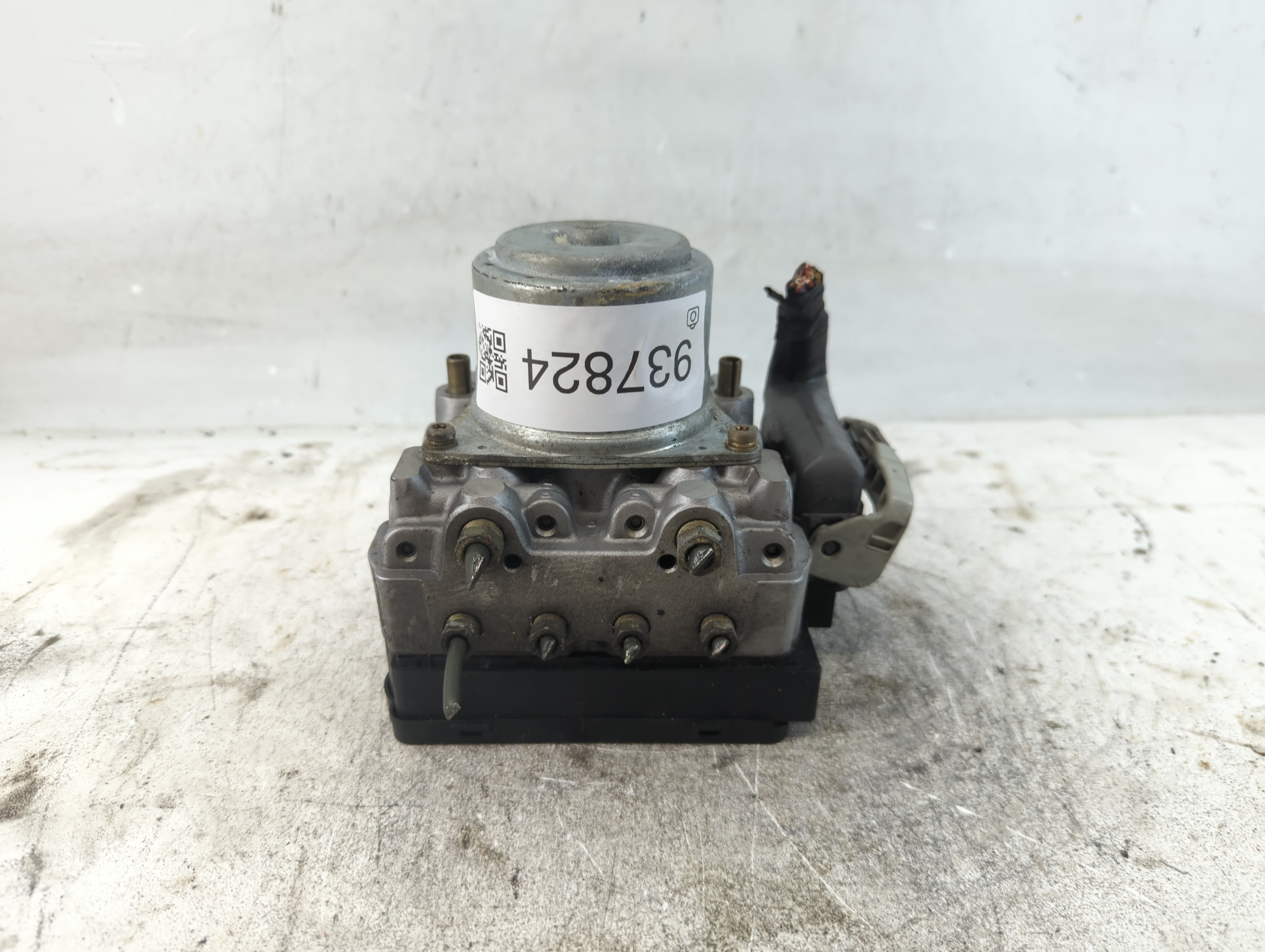 Picture of 1998-2002 Honda Accord Abs Pump Control Module 937824