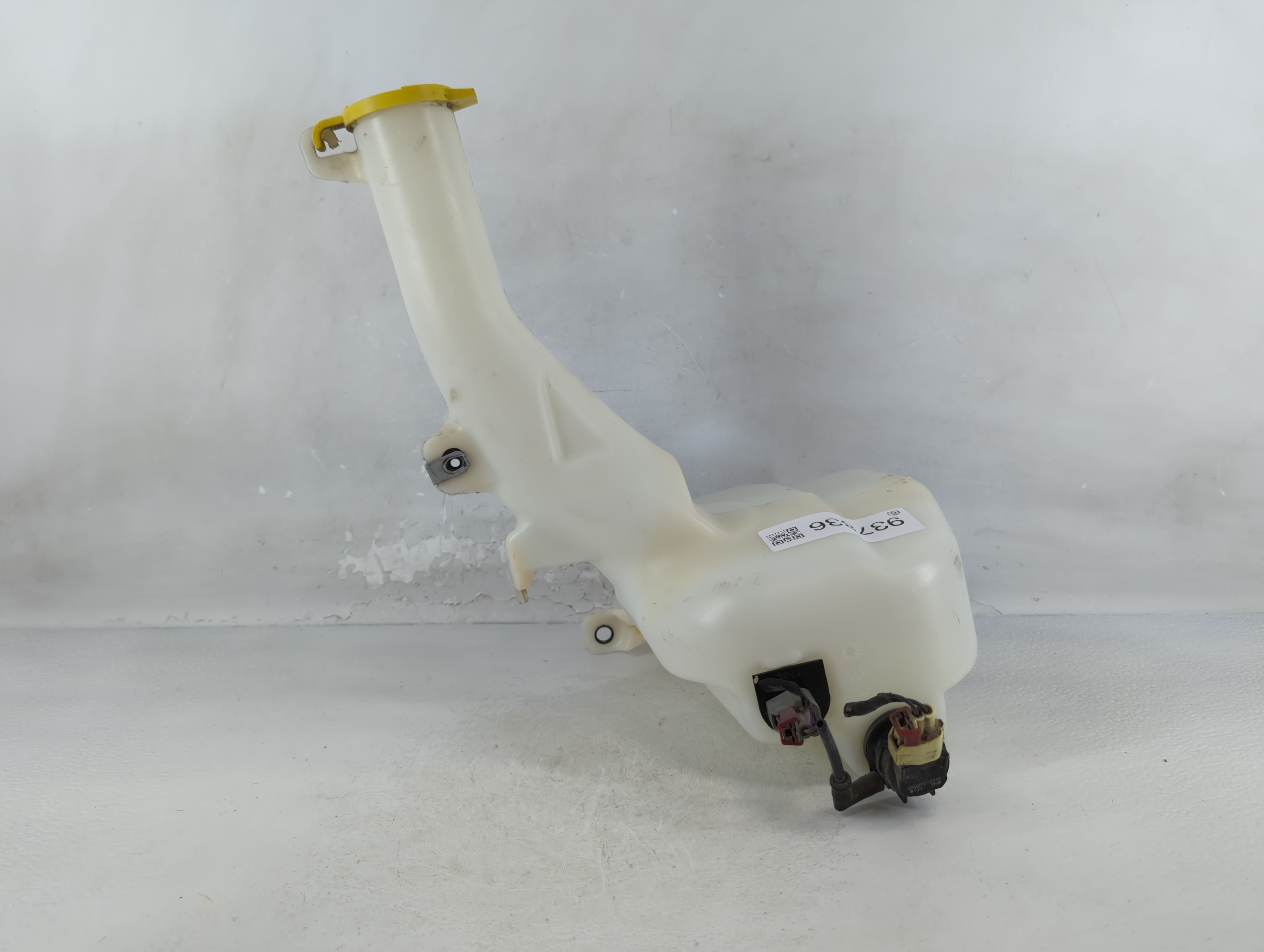 2011-2022 Dodge Charger Windshield Washer Fluid Reservoir Bottle Oem 937836 - Oemusedautoparts1.com