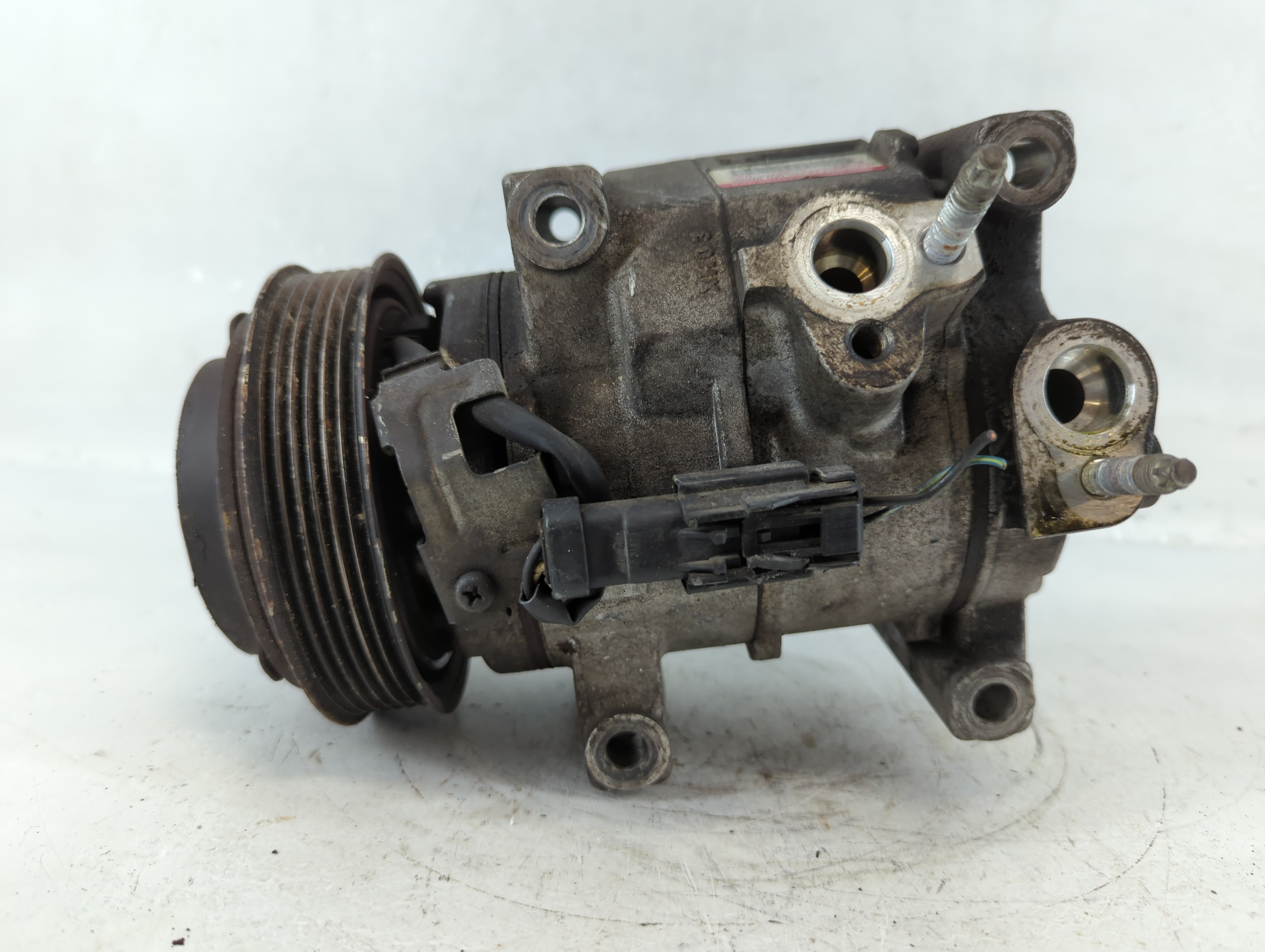 Picture of Dodge Caravan Air Conditioning A/c Ac Compressor Oem 937839