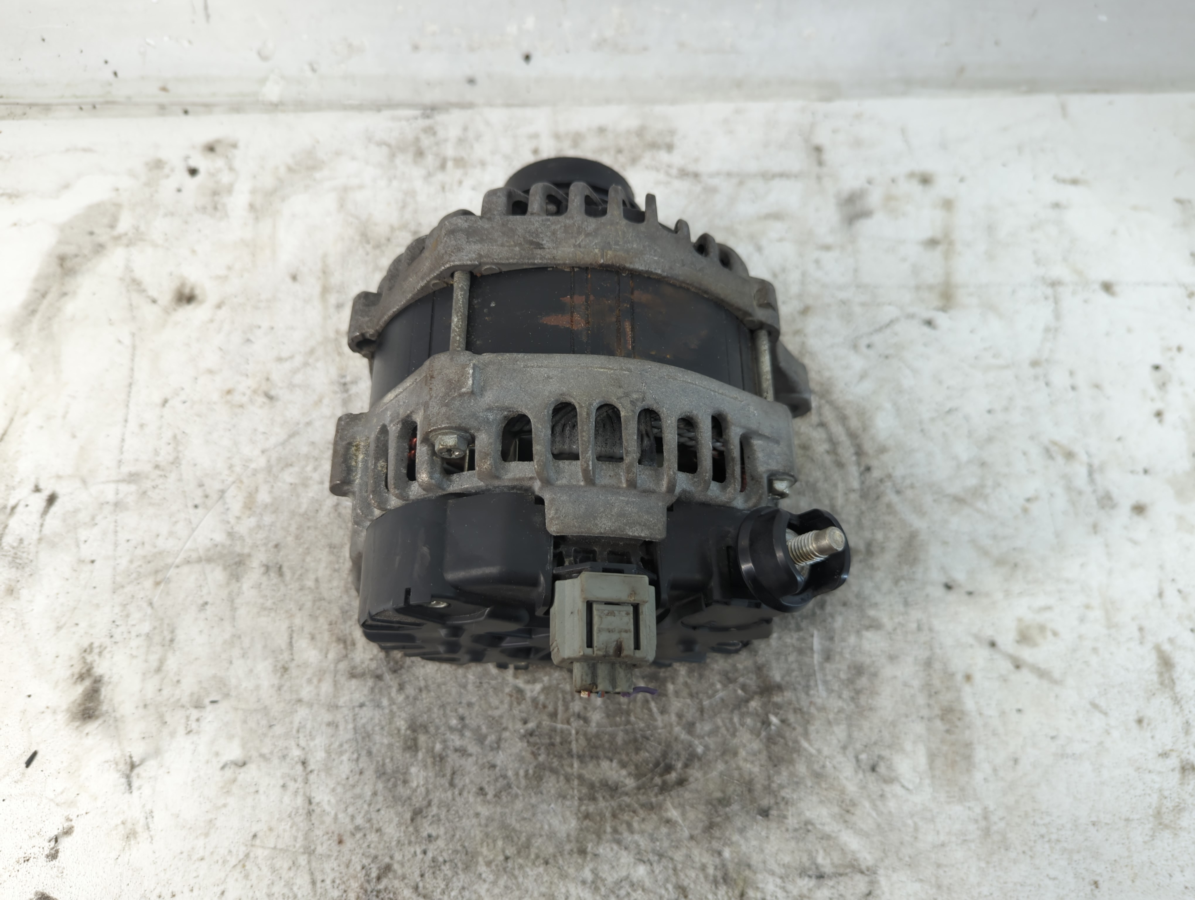 2018 Ford Expedition Alternator Generator Charging Assembly Engine Oem 937844 - Oemusedautoparts1.com