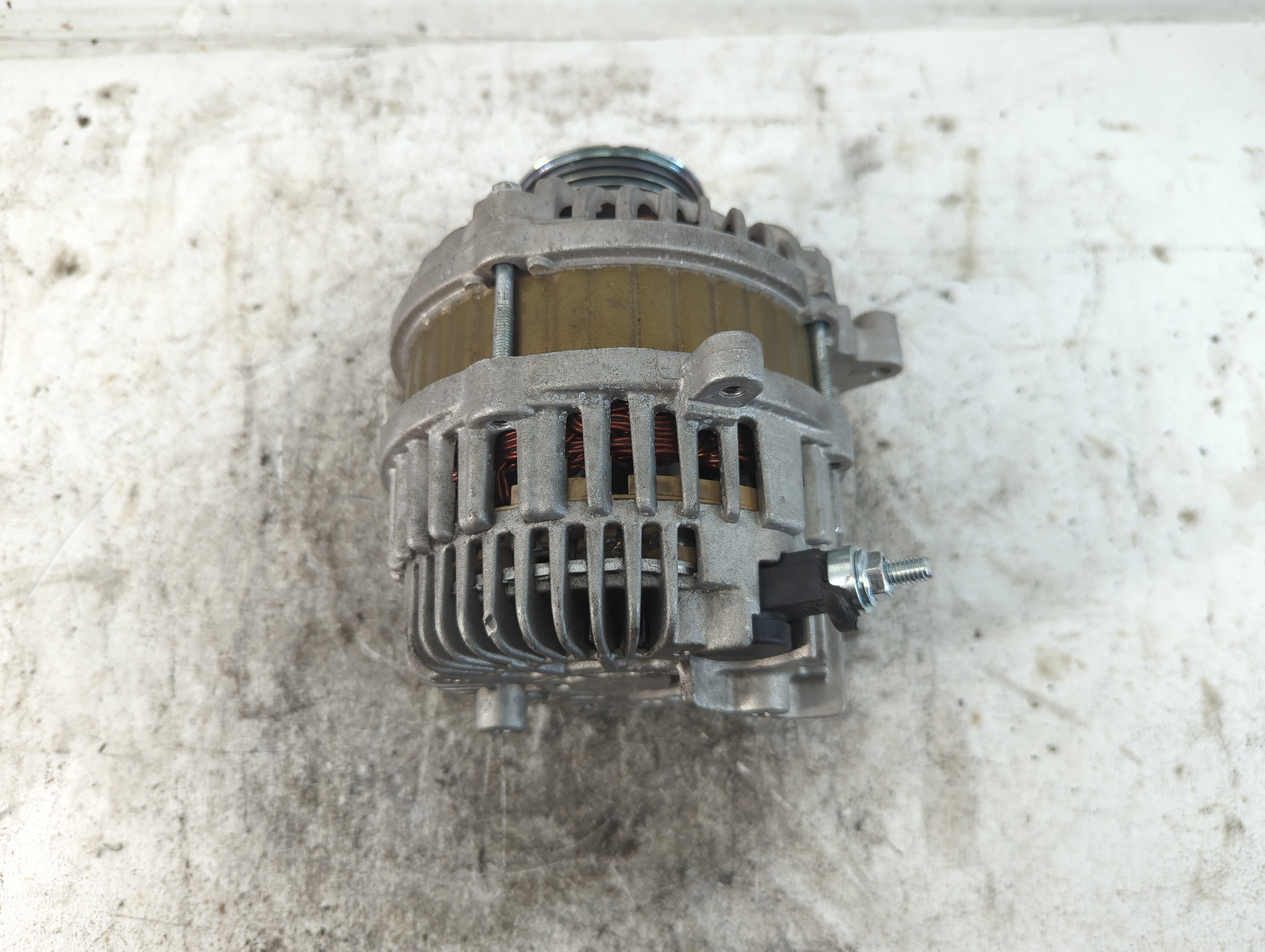 Picture of Chevrolet Hhr Alternator Generator Charging Assembly Engine Oem 937846