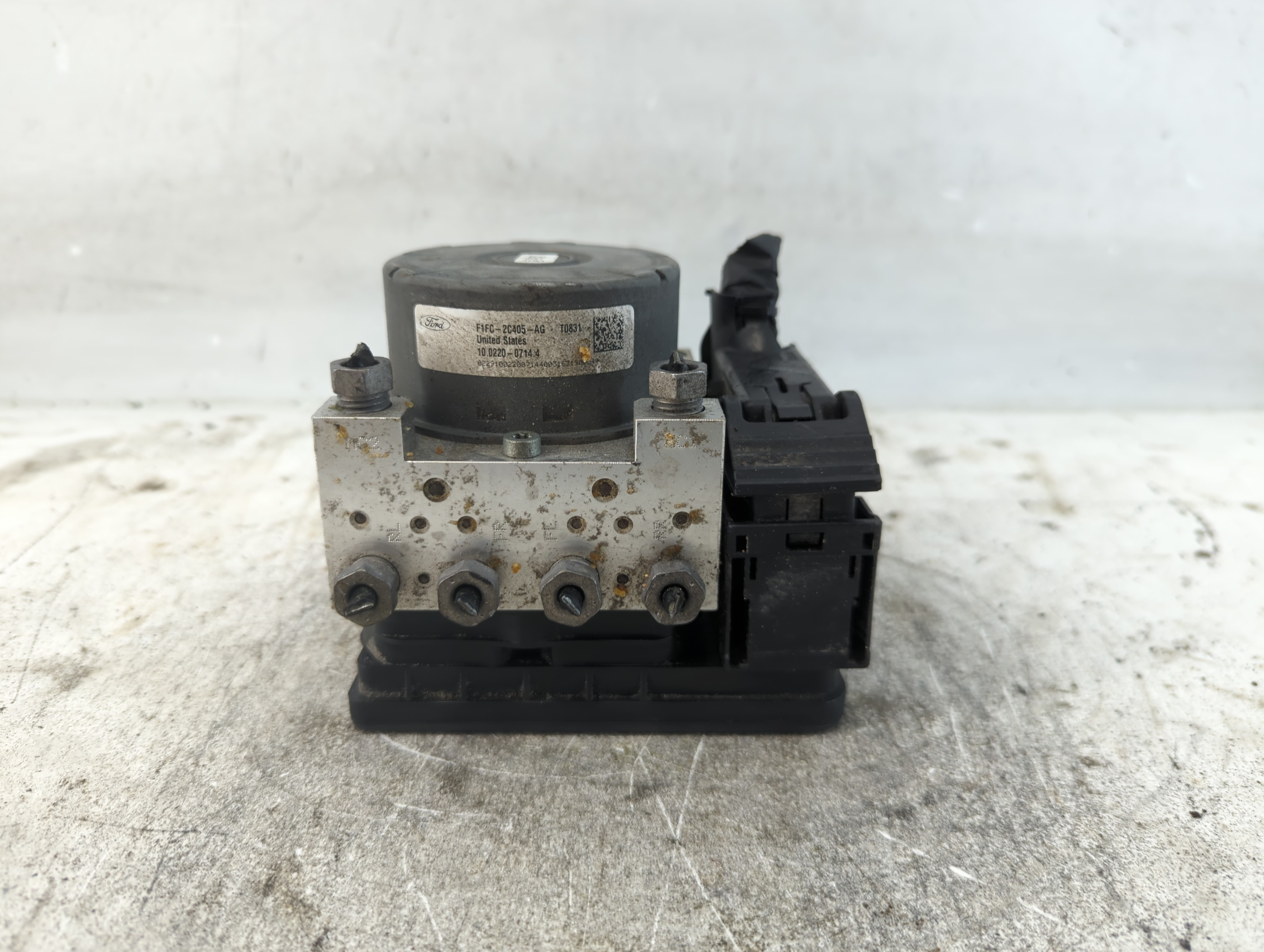 2016-2018 Ford Focus Abs Pump Control Module 937858 - Oemusedautoparts1.com