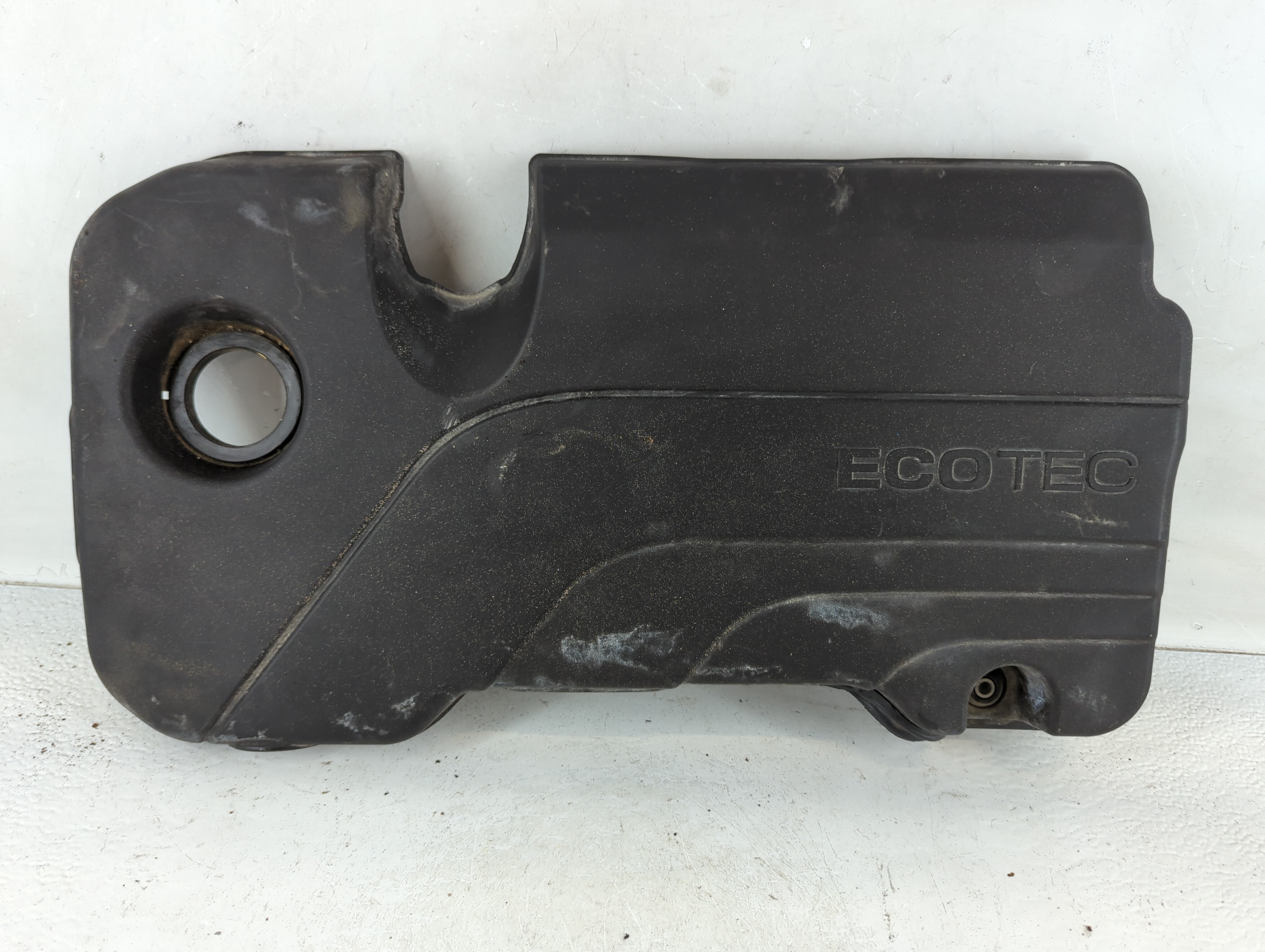 2015 Chevrolet Cruze Engine Cover 937917 - Oemusedautoparts1.com