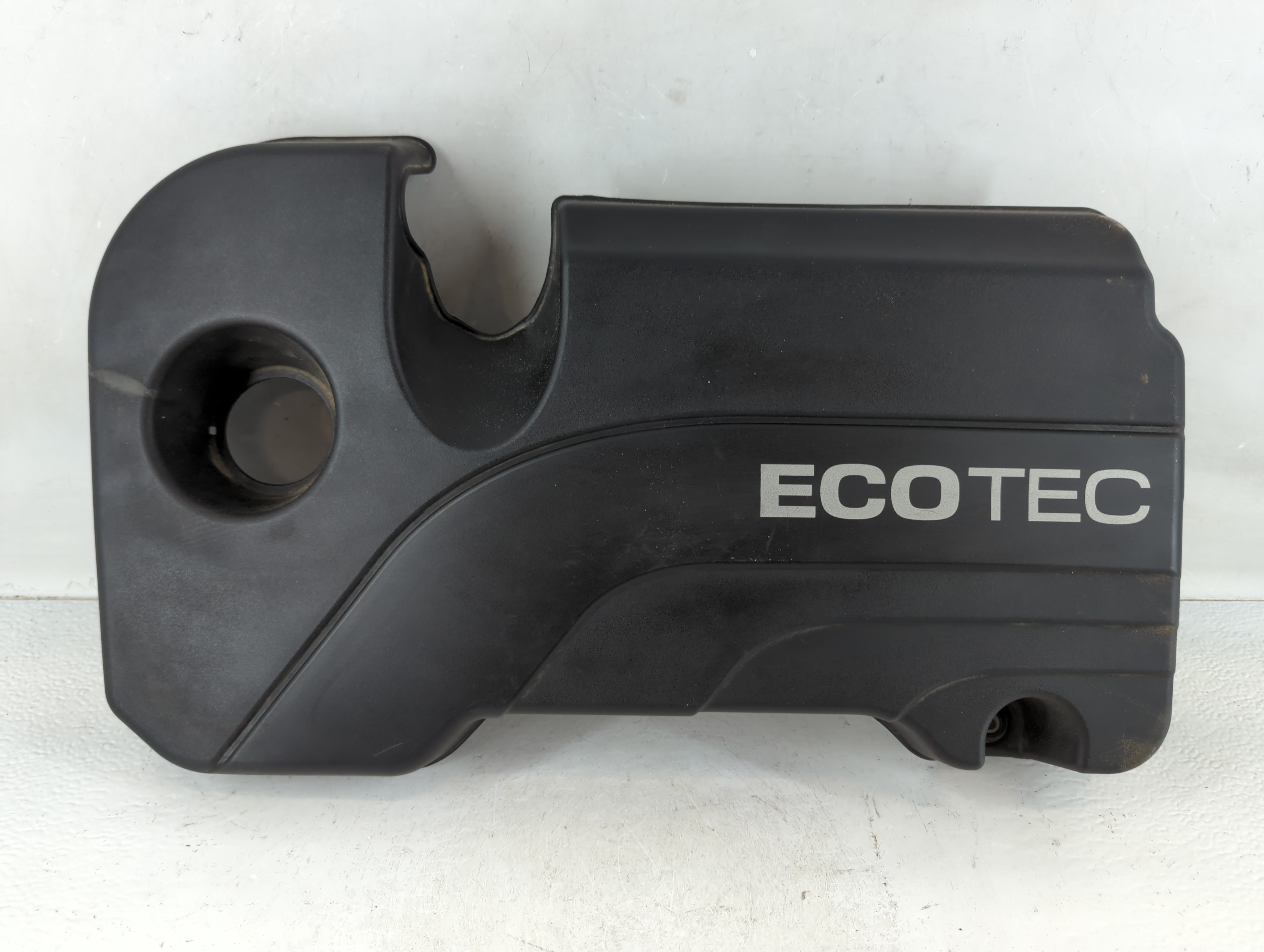 2019 Chevrolet Equinox Engine Cover 937934 - Oemusedautoparts1.com