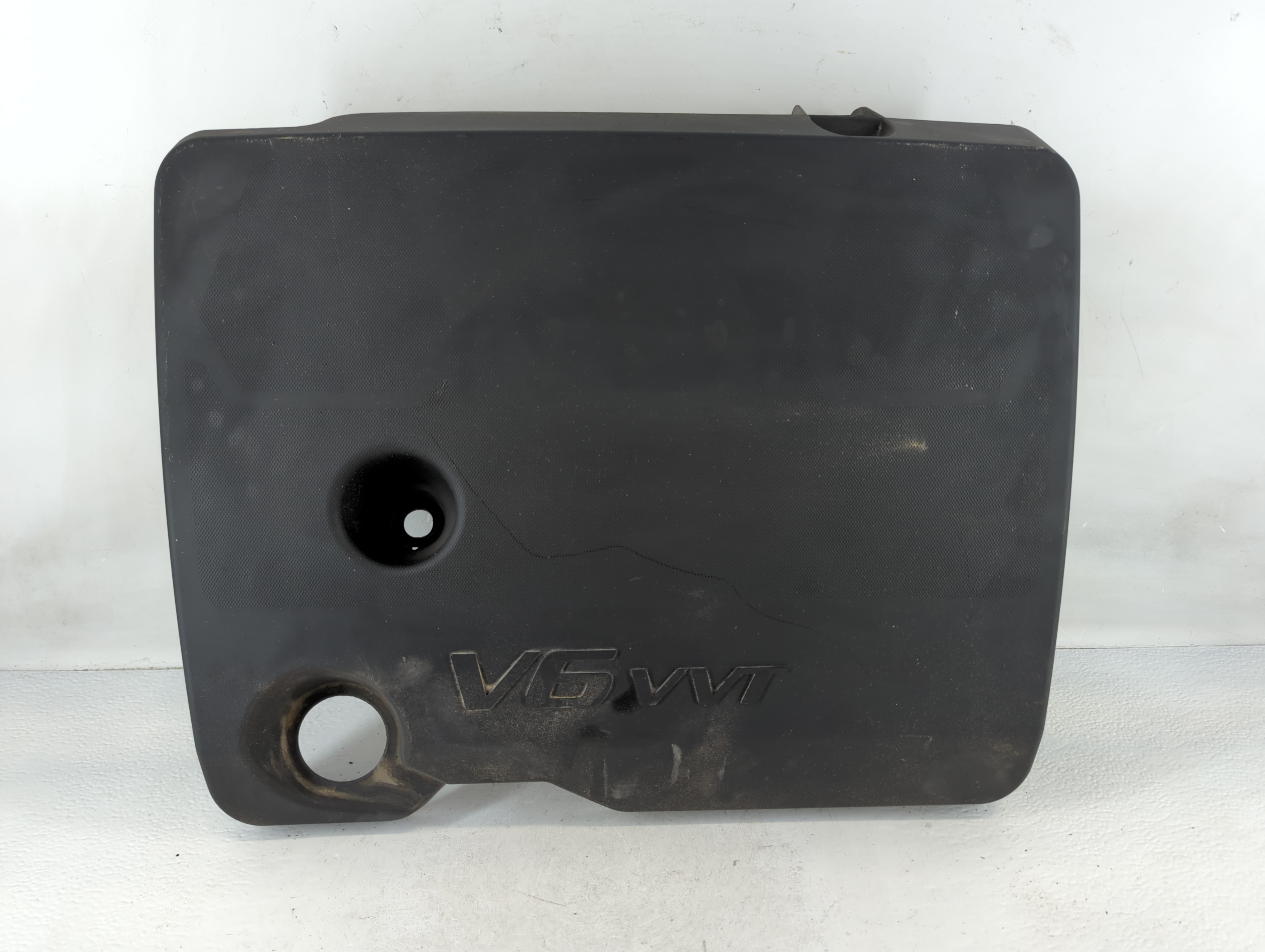 2019 Chevrolet Traverse Engine Cover 937938 - Oemusedautoparts1.com