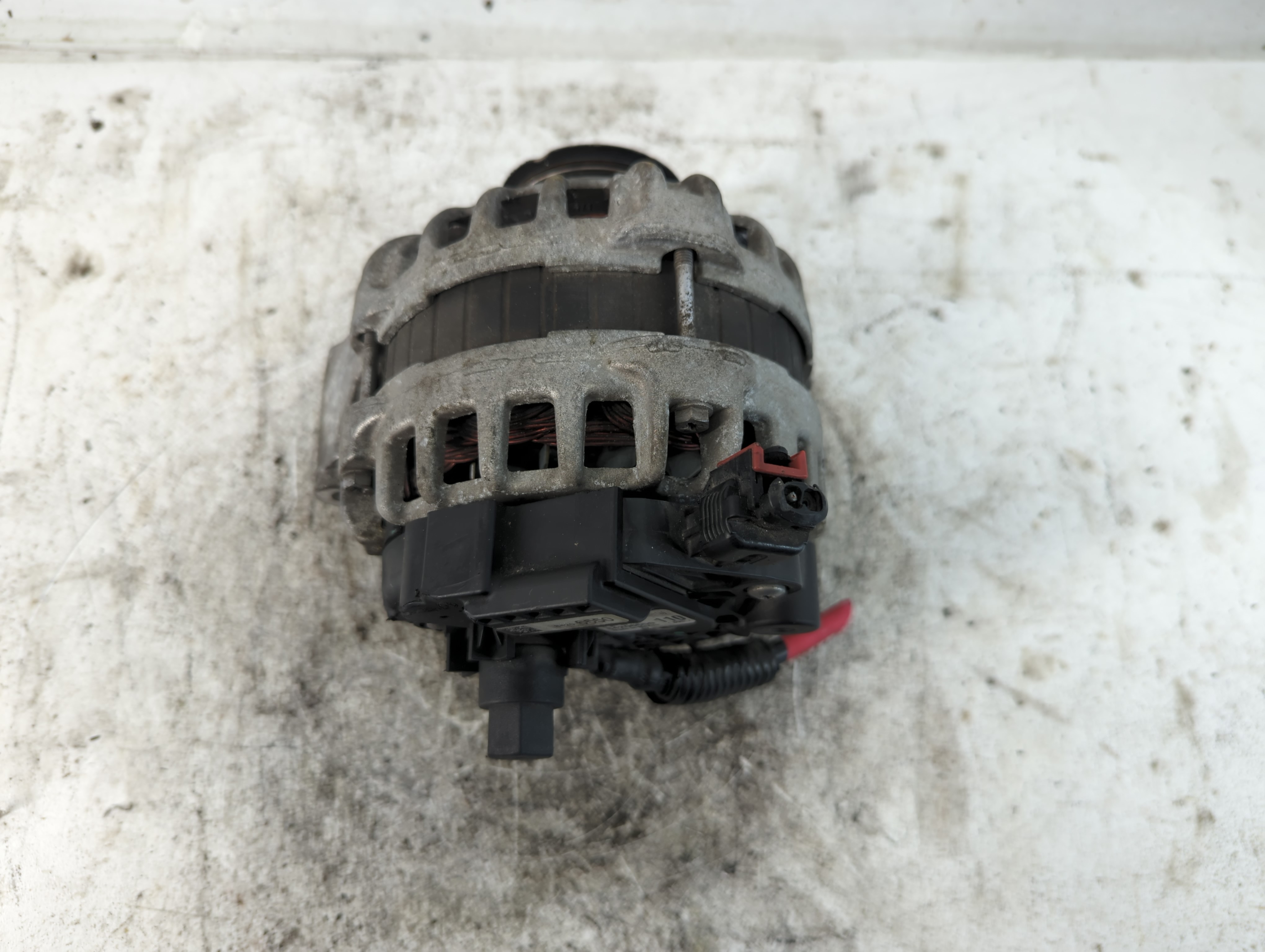2016 Chevrolet Express 2500 Alternator Generator Charging Assembly Engine Oem 937982 - Oemusedautoparts1.com