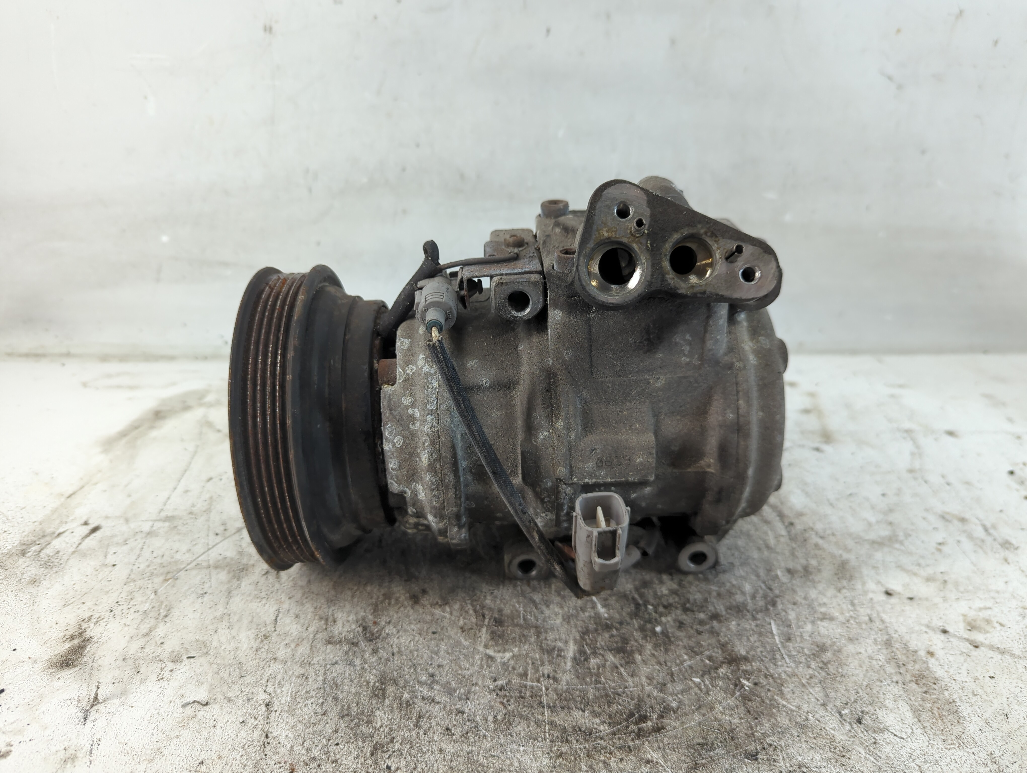 1999-2001 Toyota Solara Air Conditioning A/c Ac Compressor Oem 937998 - Oemusedautoparts1.com