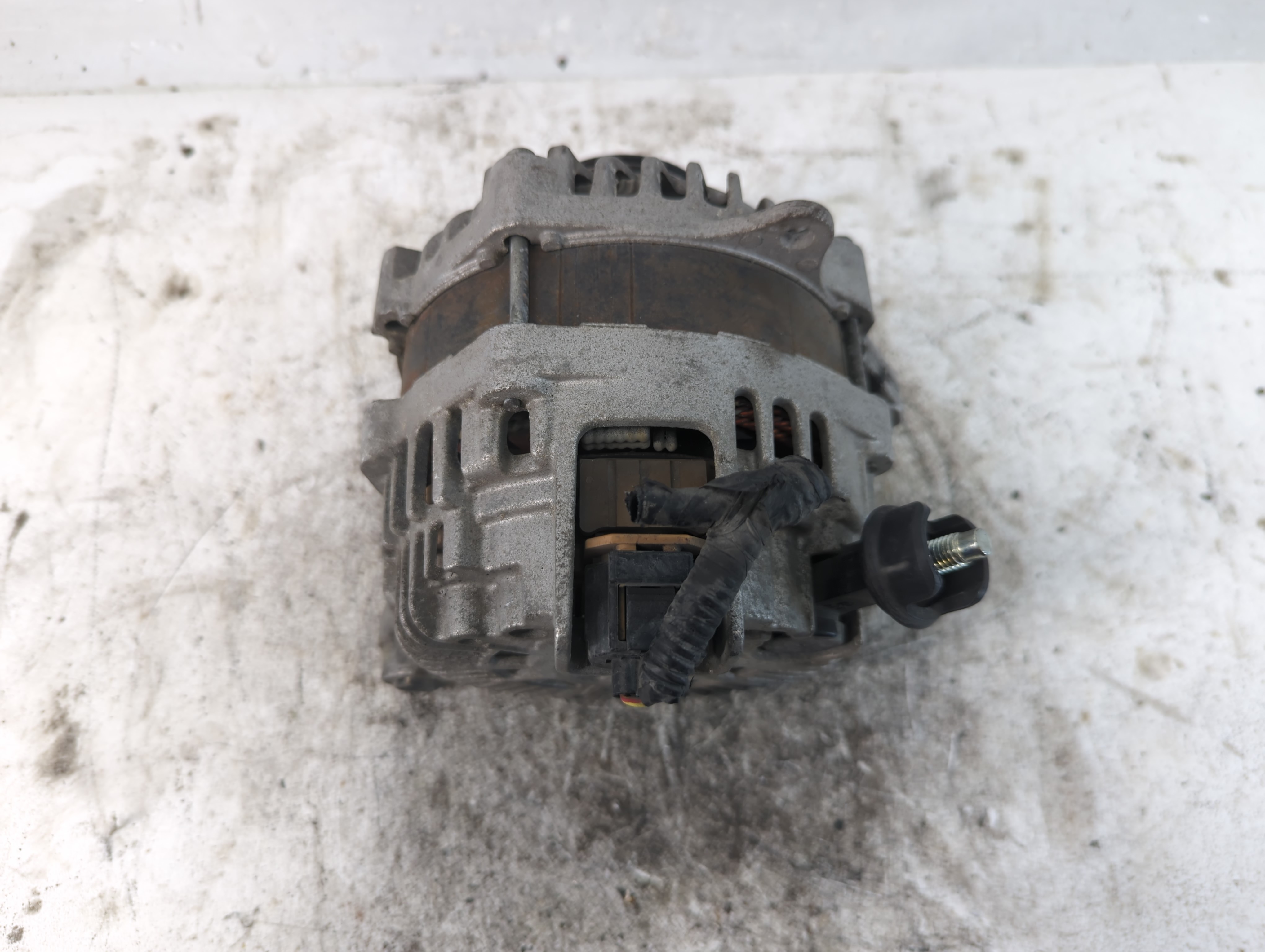 2011-2019 Ford Explorer Alternator Generator Charging Assembly Engine Oem 938022 - Oemusedautoparts1.com