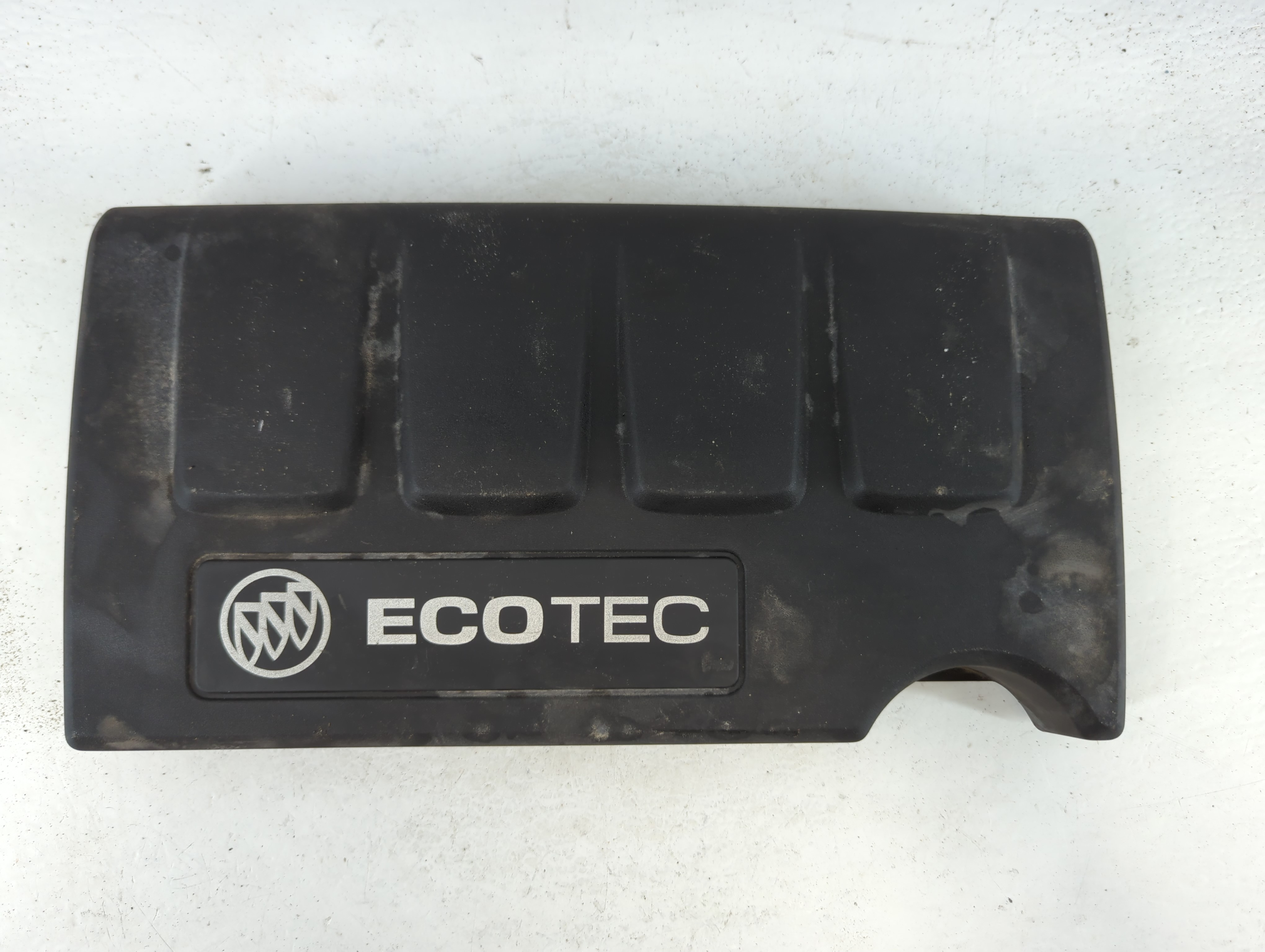 2017 Buick Encore Engine Cover 938031 - Oemusedautoparts1.com