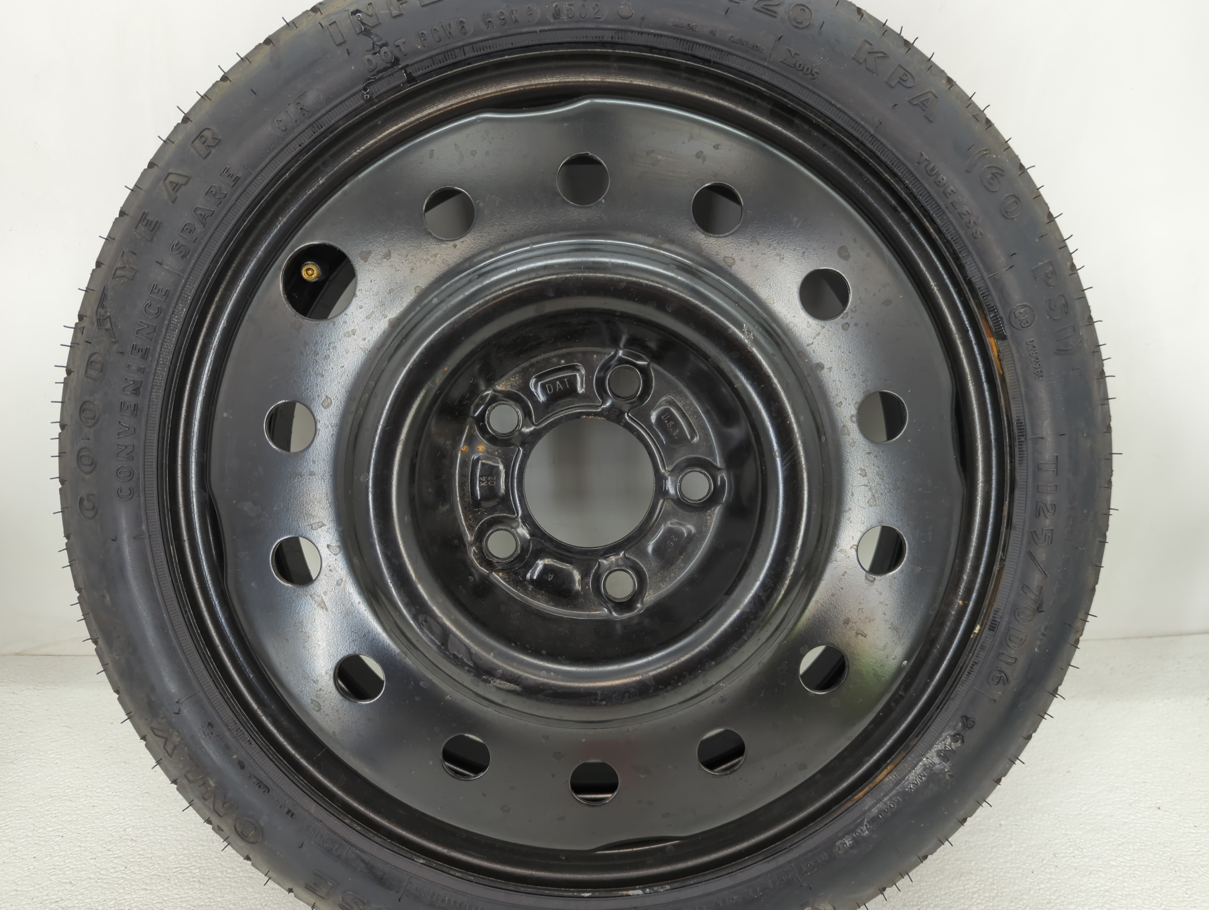 2000-2016 Chevrolet Impala Spare Donut Tire Wheel Rim Oem 938059 - Oemusedautoparts1.com