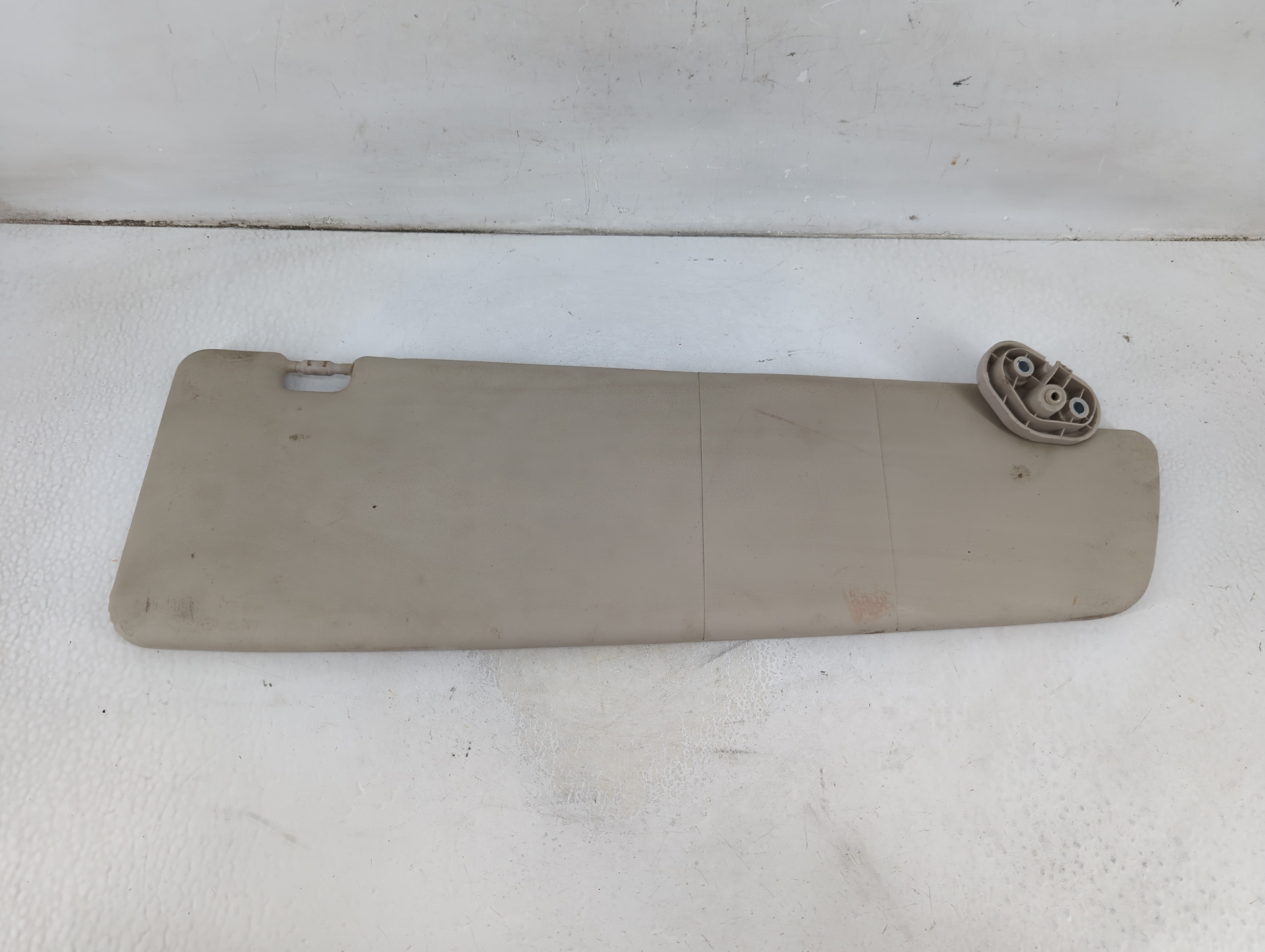 2014-2022 Ram Promaster 1500 Passenger Sun Visor Mirror Right Sunvisor 938258 - Oemusedautoparts1.com