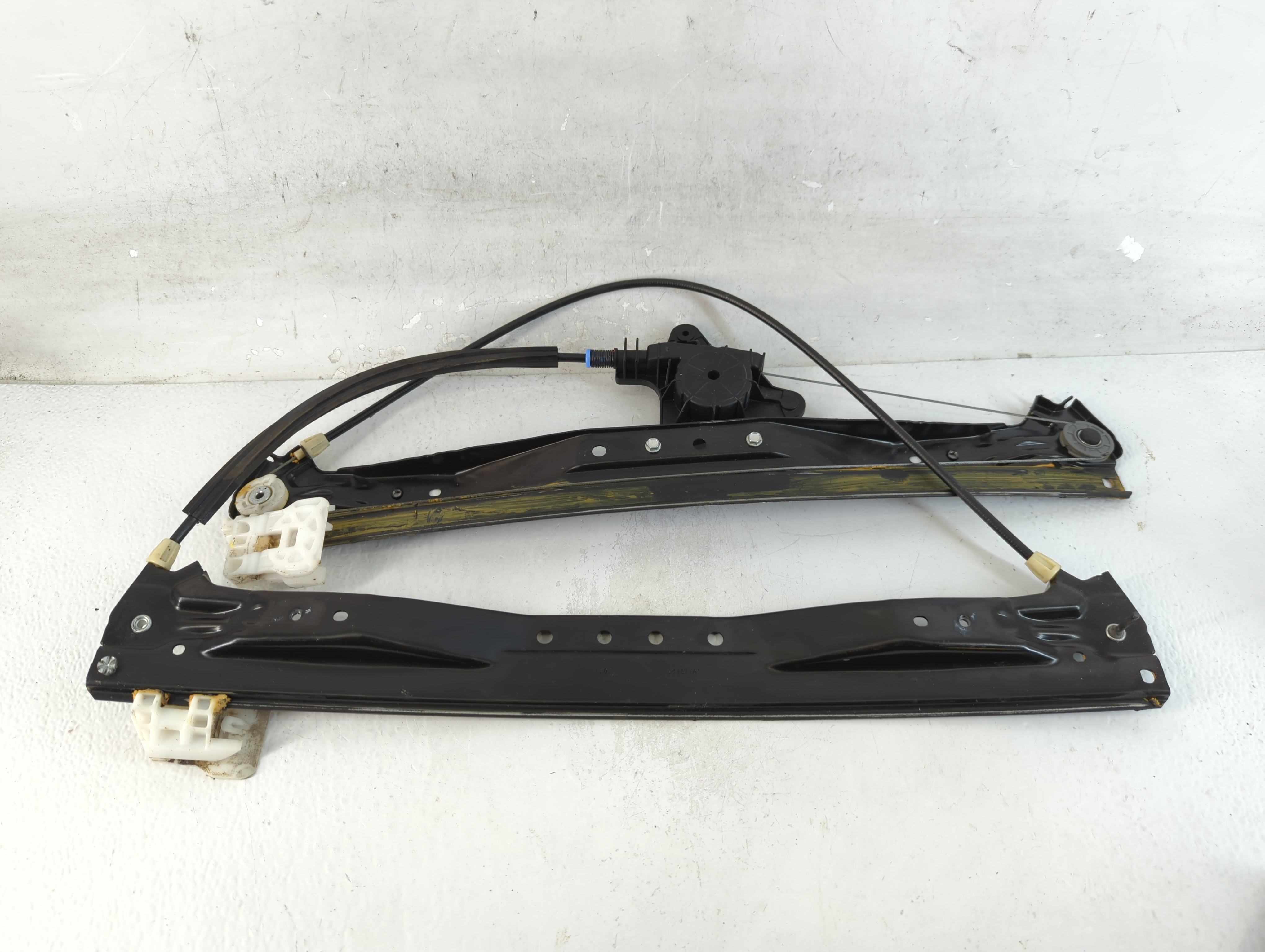 Picture of 2008-2016 Chrysler Town & Country Window Regulator Right Passenger Rear 938316