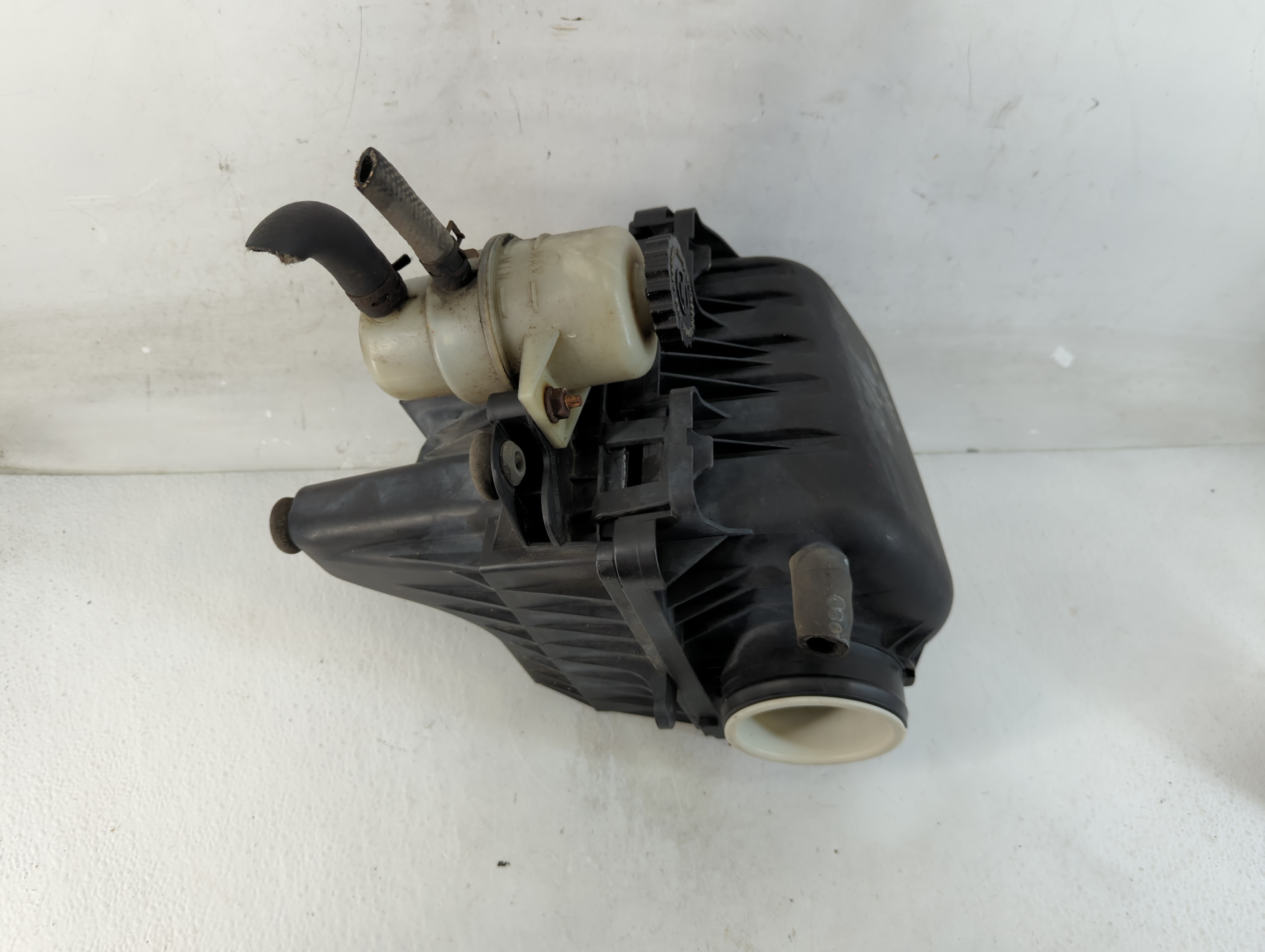 2008-2010 Chrysler Town & Country Air Cleaner Intake-duct Hose Tube 938347 - Oemusedautoparts1.com