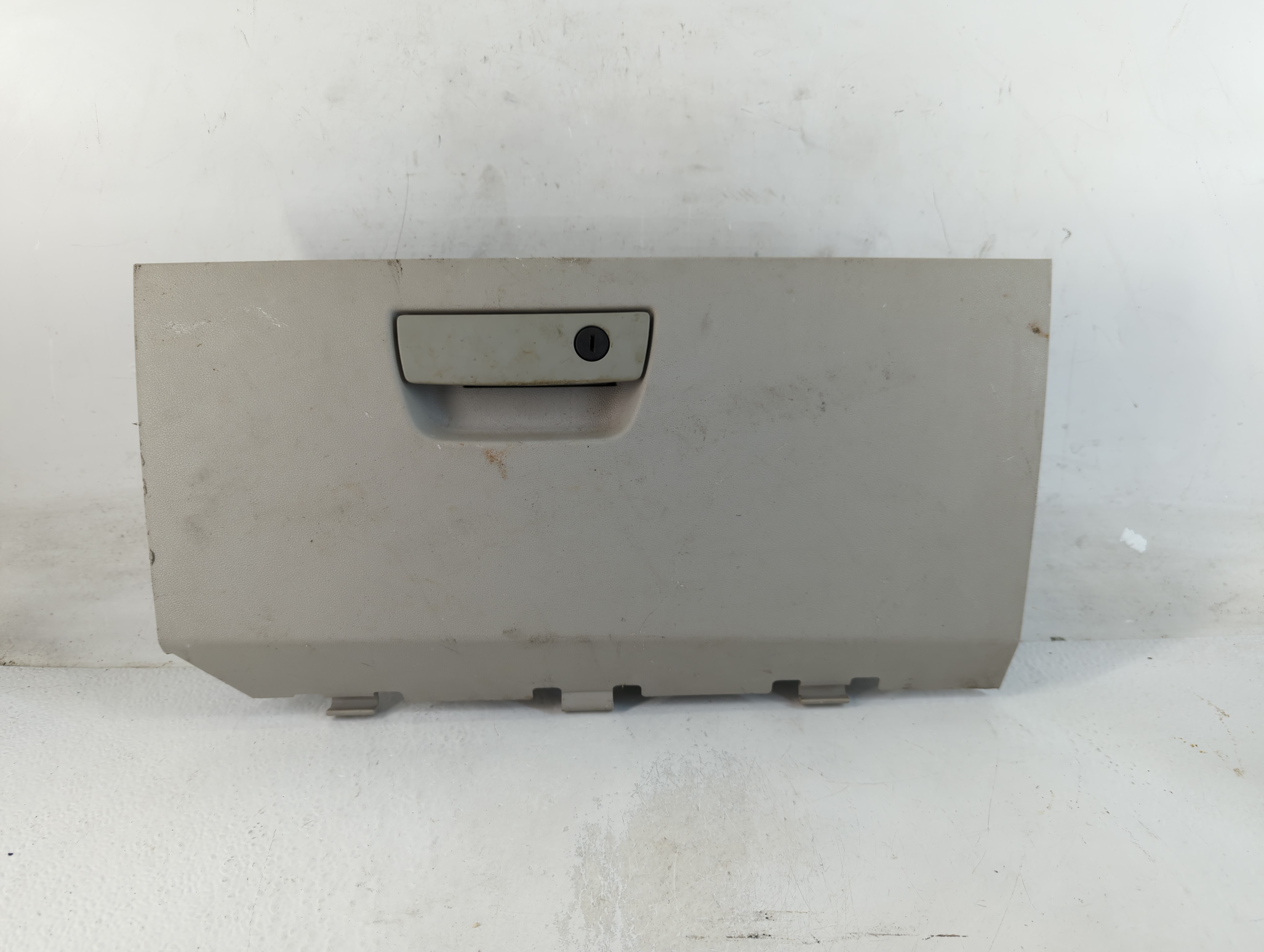 Picture of 2008 Chrysler Town & Country Passenger Glove Box Door Storage Compartment 938361
