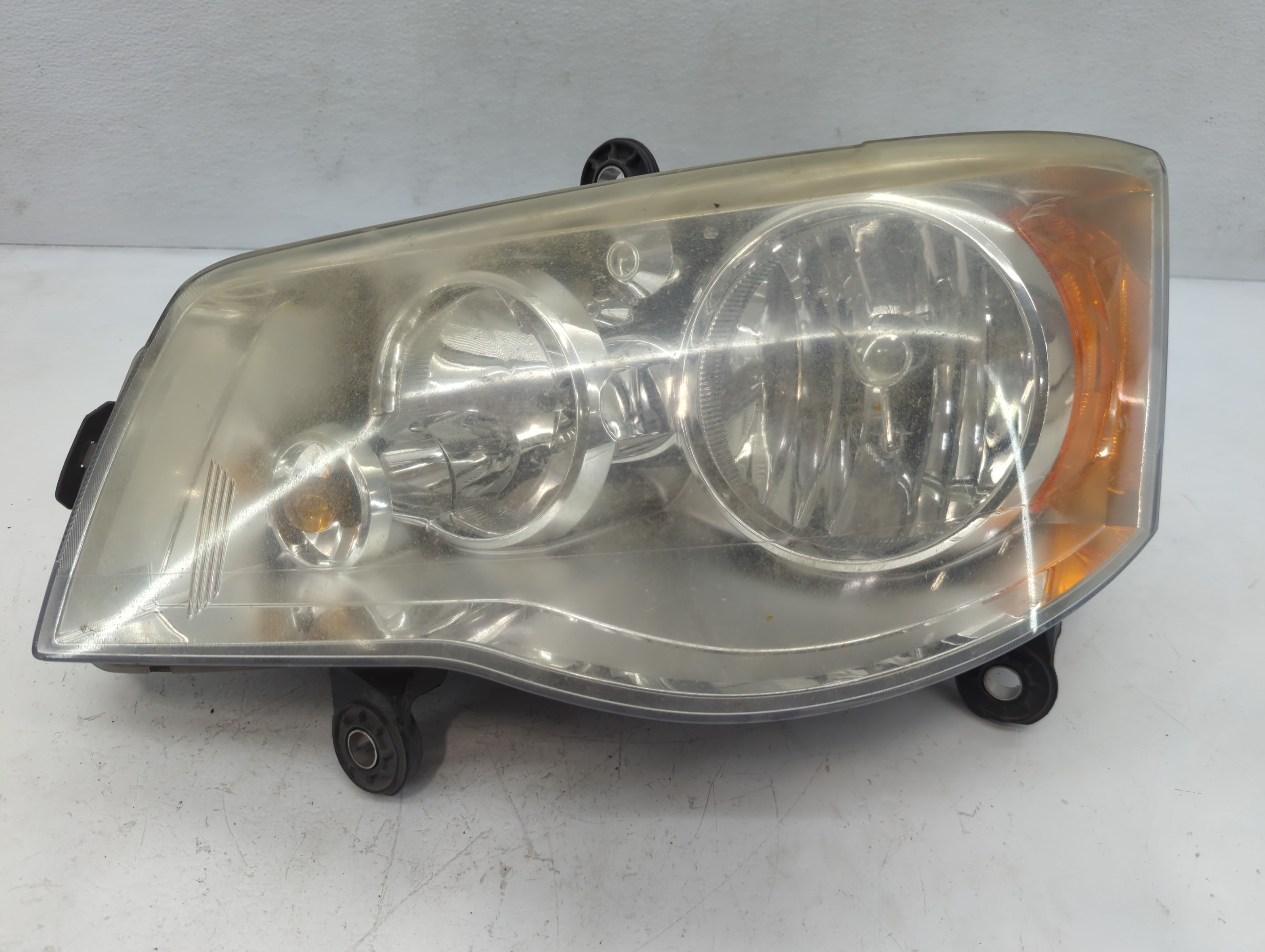 Picture of 2011-2016 Chrysler Town & Country Driver Left Oem Front Light Lamp 938429