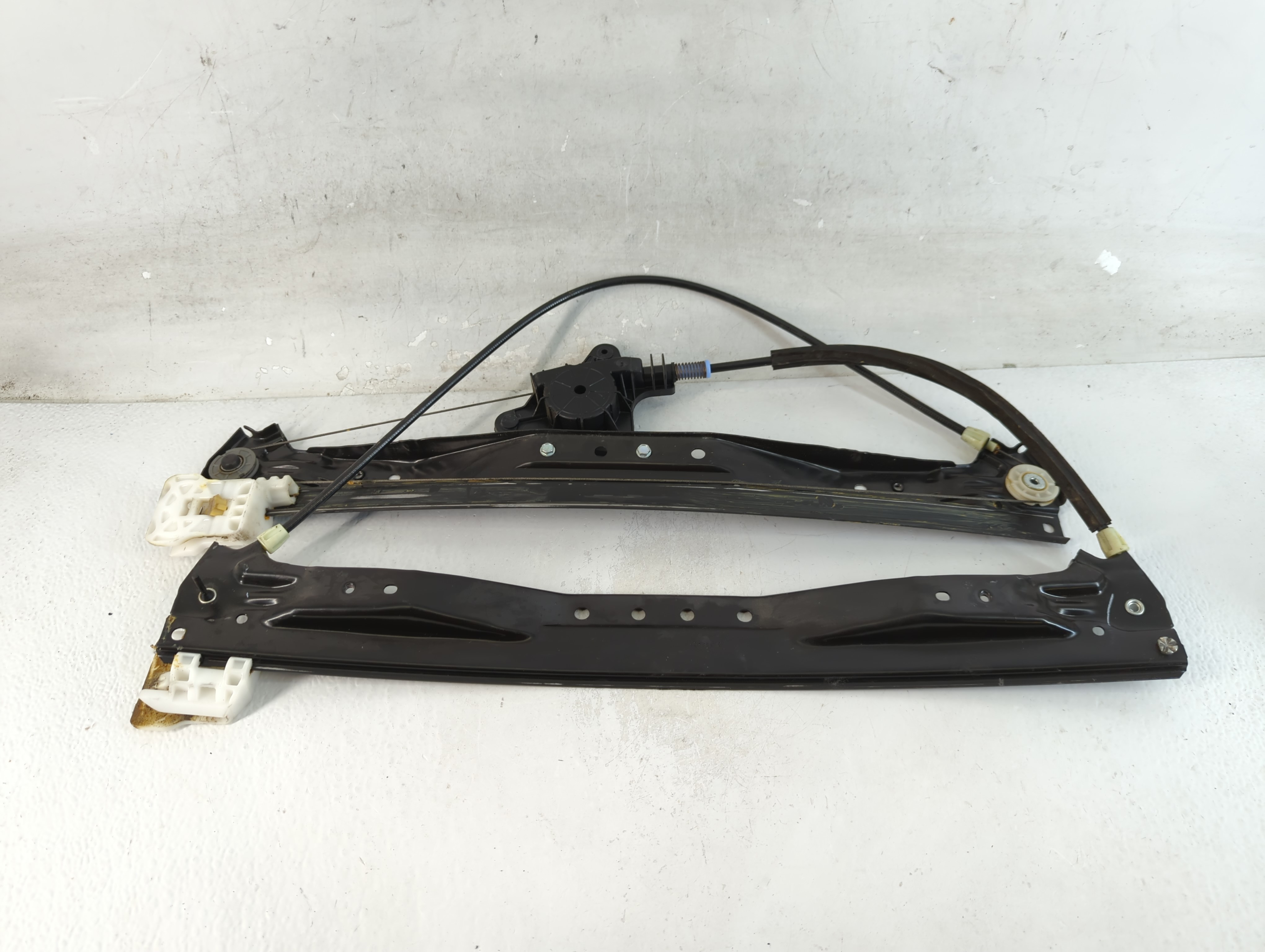 2008-2016 Chrysler Town & Country Window Regulator Passenger Front 938458 - Oemusedautoparts1.com