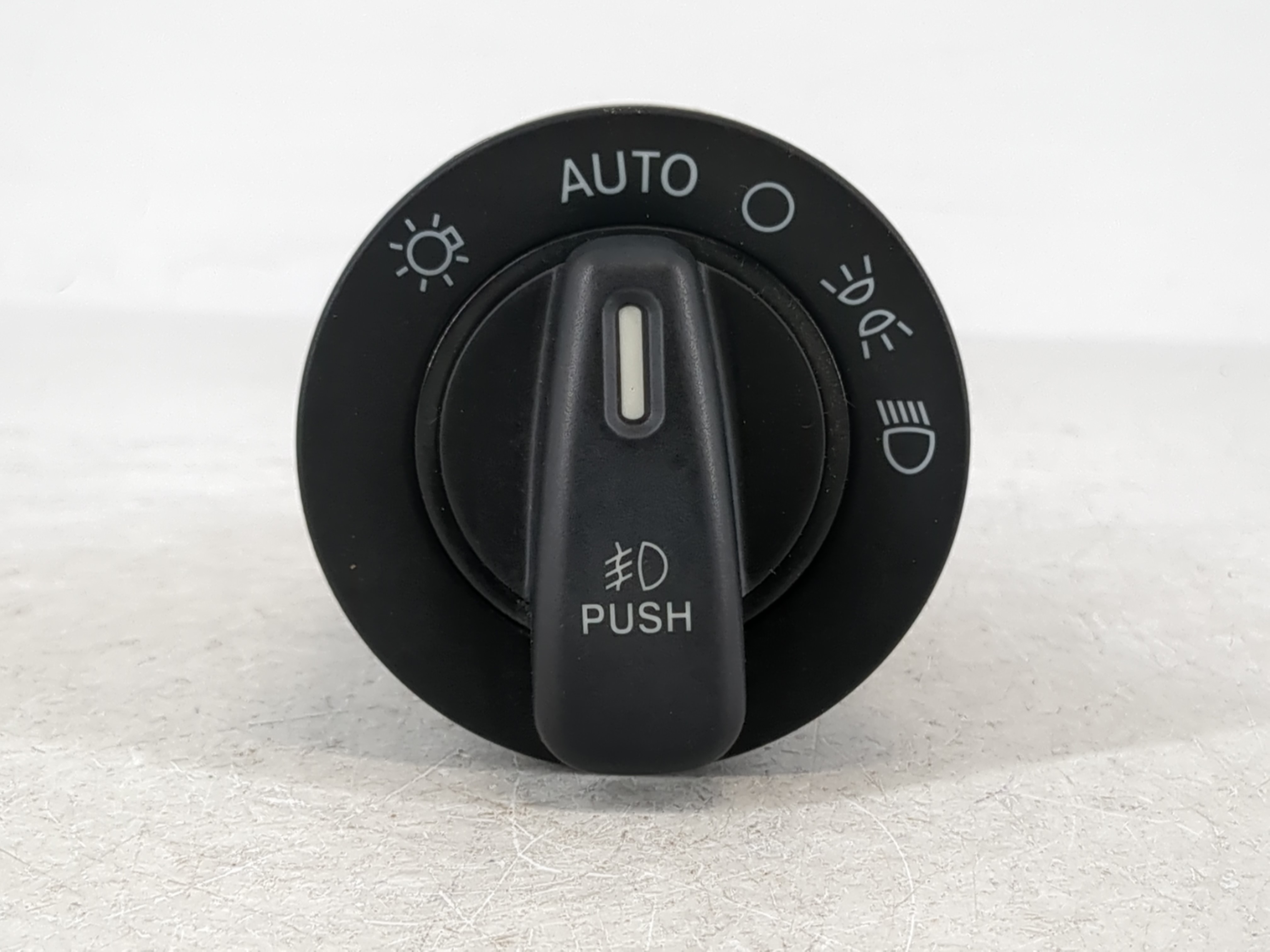 Picture of 2011 Chrysler Town & Country Headlight Head Light Switch Lamp Control 938498