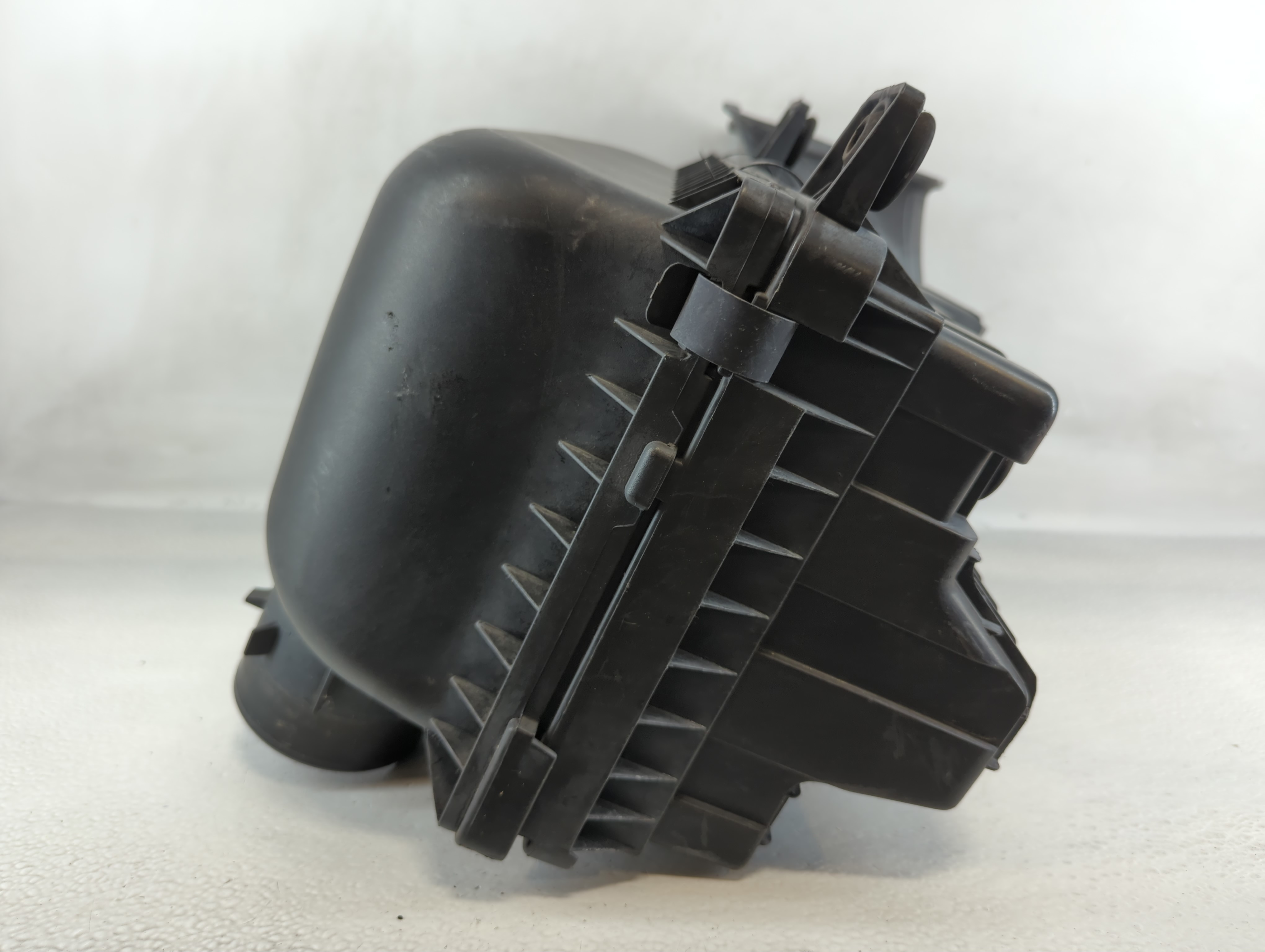 2002-2003 Dodge Ram 1500 Air Cleaner Intake-duct Hose Tube 938559 - Oemusedautoparts1.com