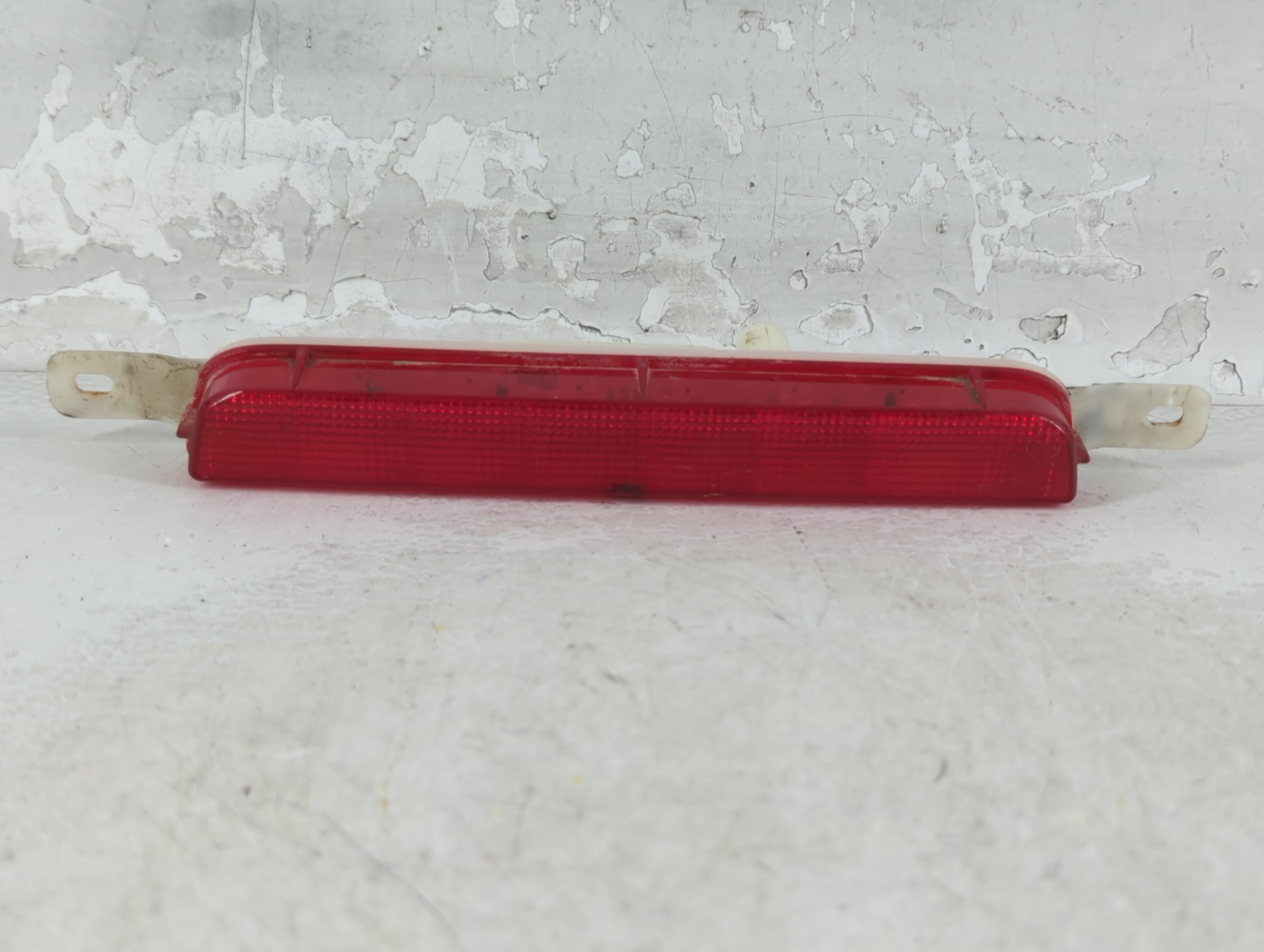 Picture of 2008 Chrysler Town & Country Third Brake Light Tail Light 938740